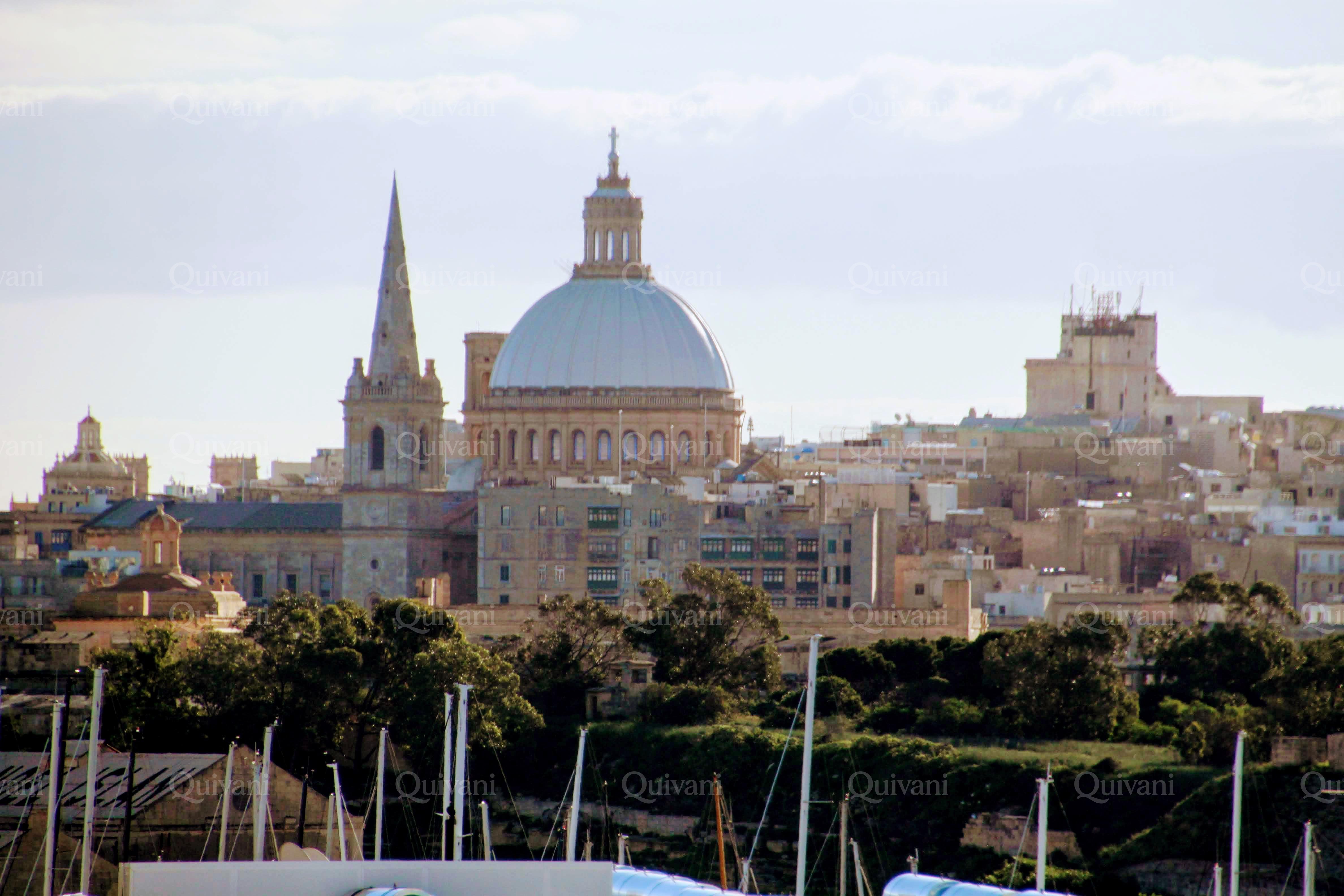 Gzira, Furnished Duplex Penthouse