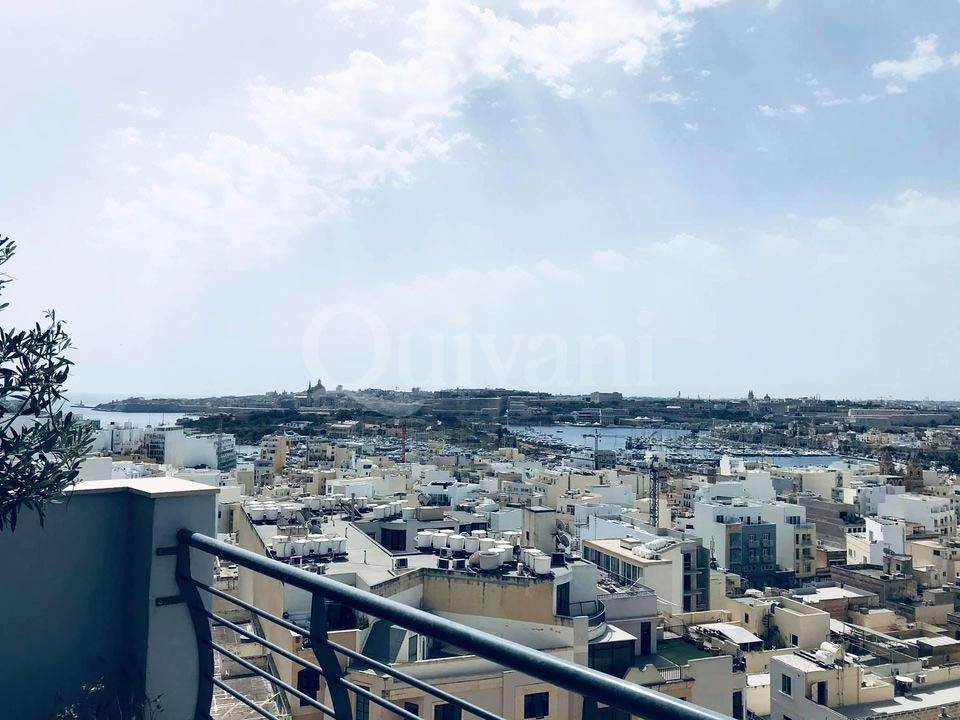 Gzira, Furnished Apartment