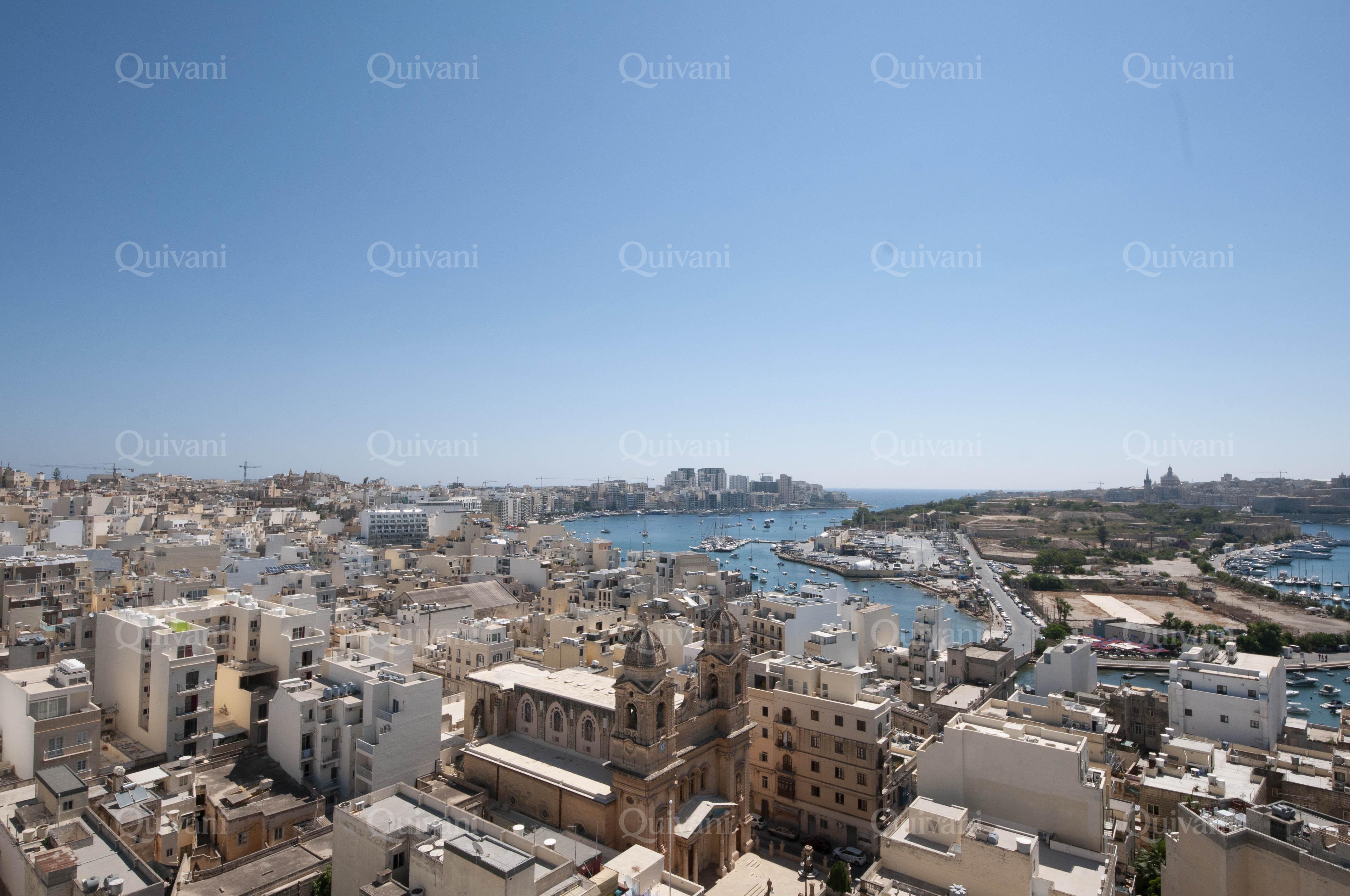 Gzira, Furnished Apartment