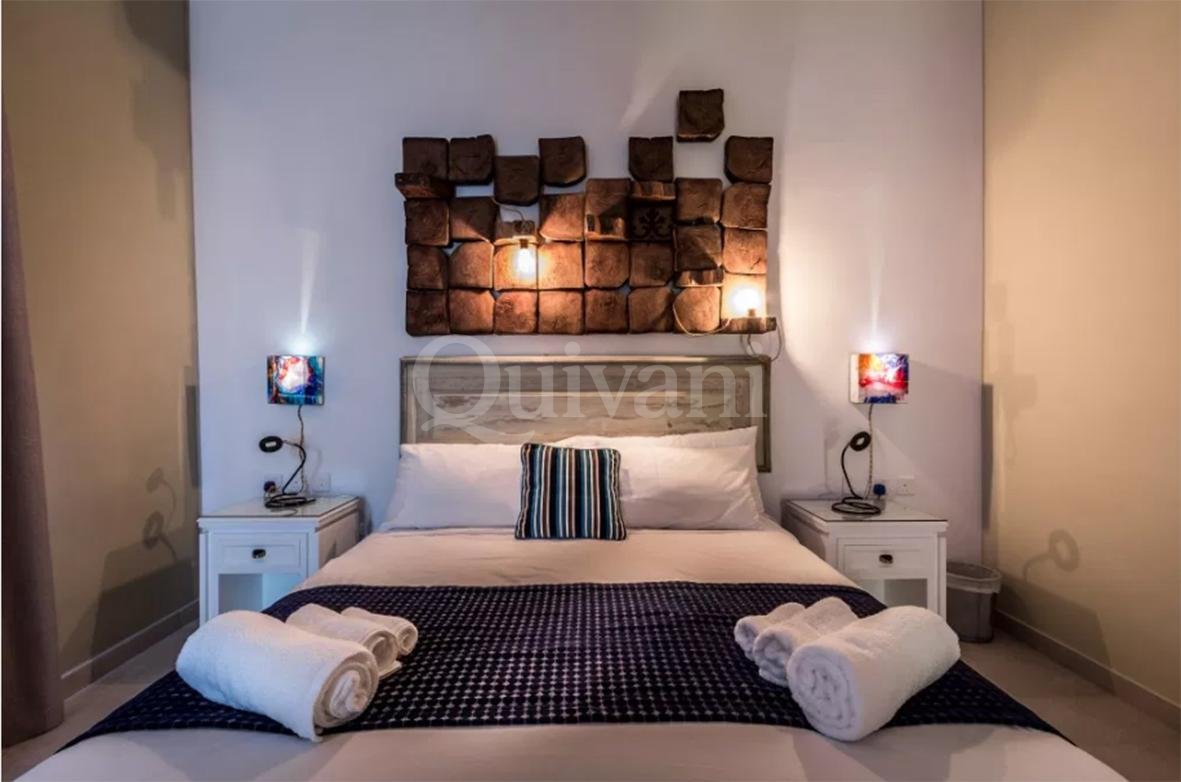 Cospicua, Finished Bed & Breakfast