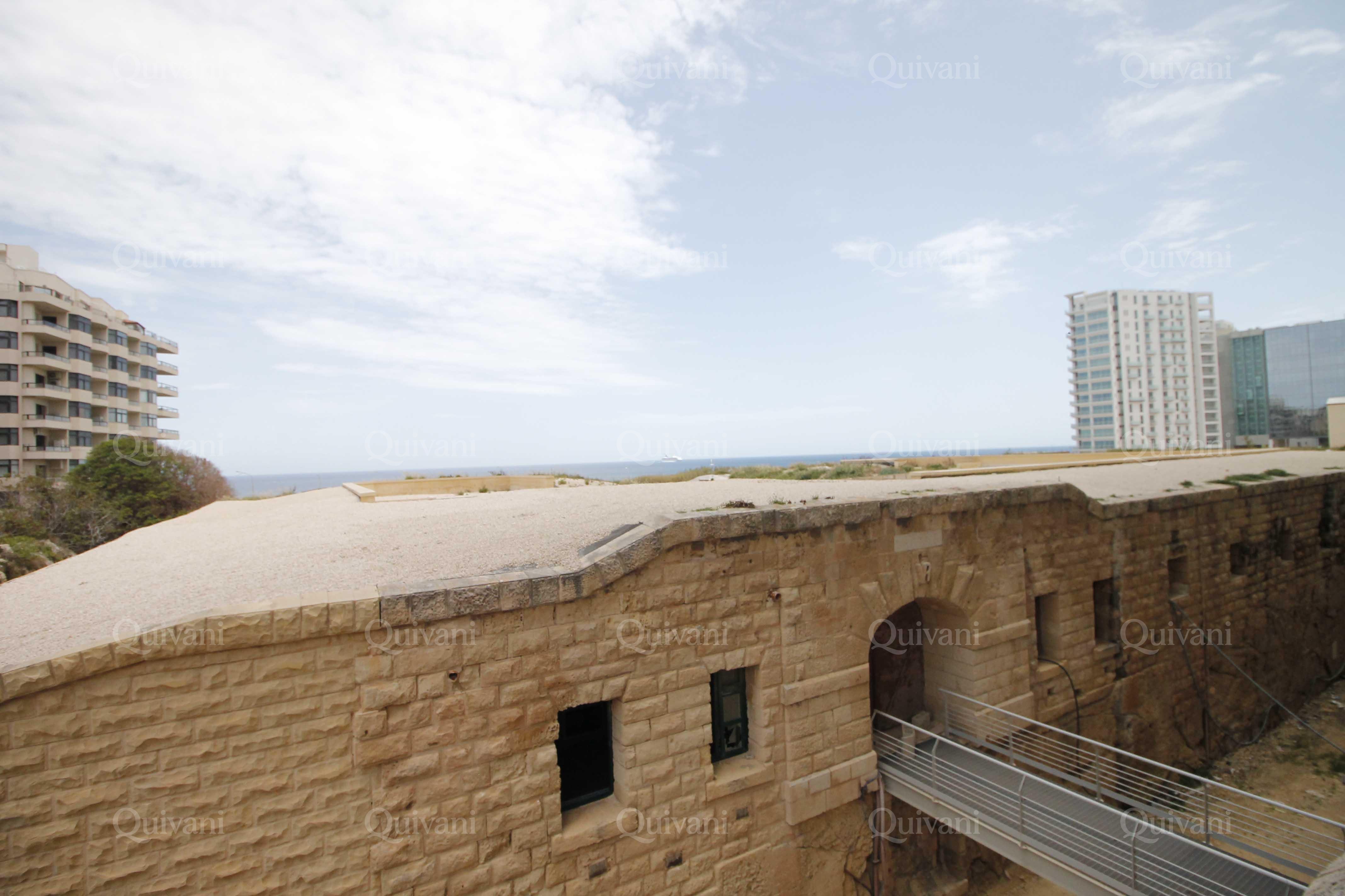 Fort Cambridge, Furnished Apartment