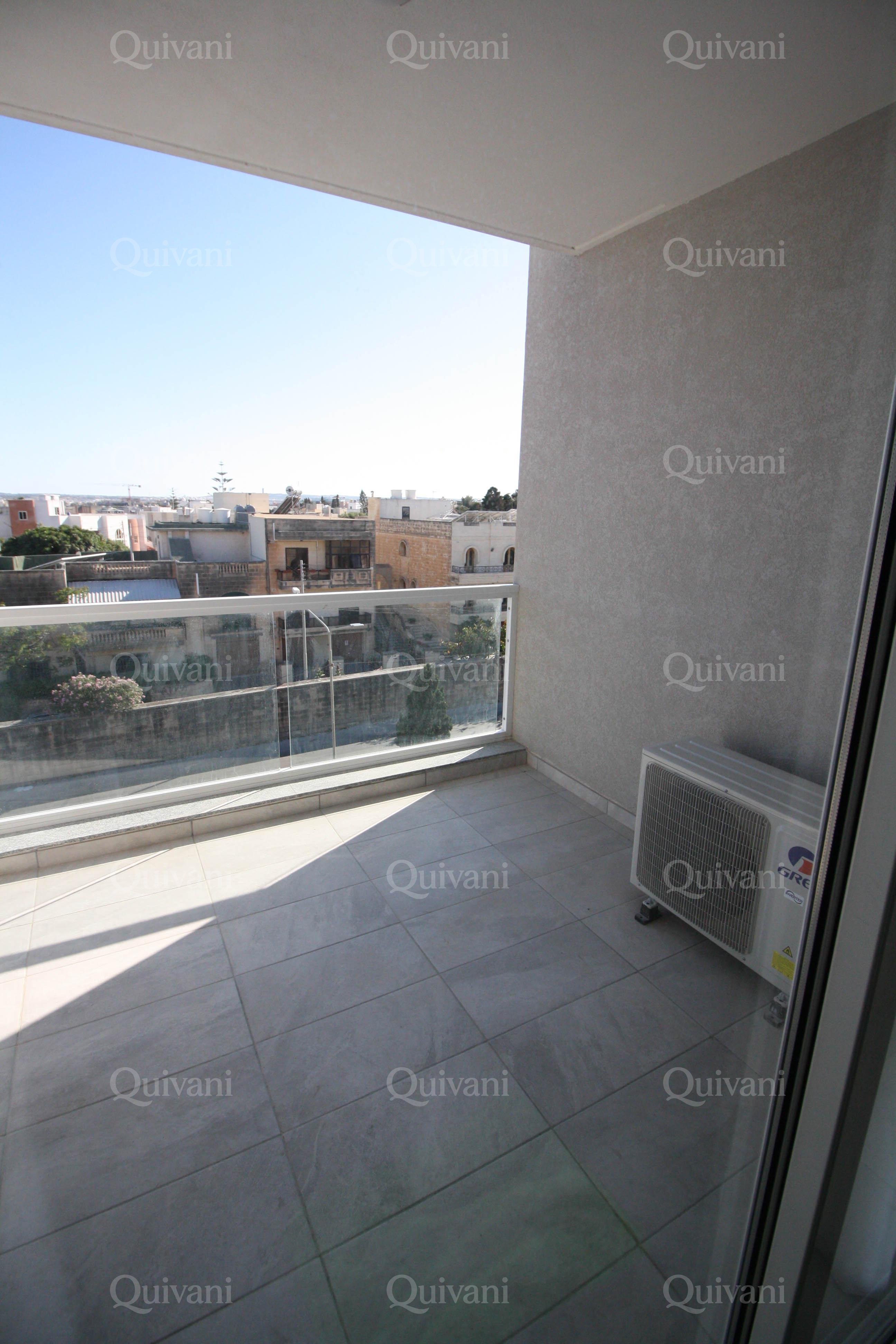 St Julians, Furnished Apartment