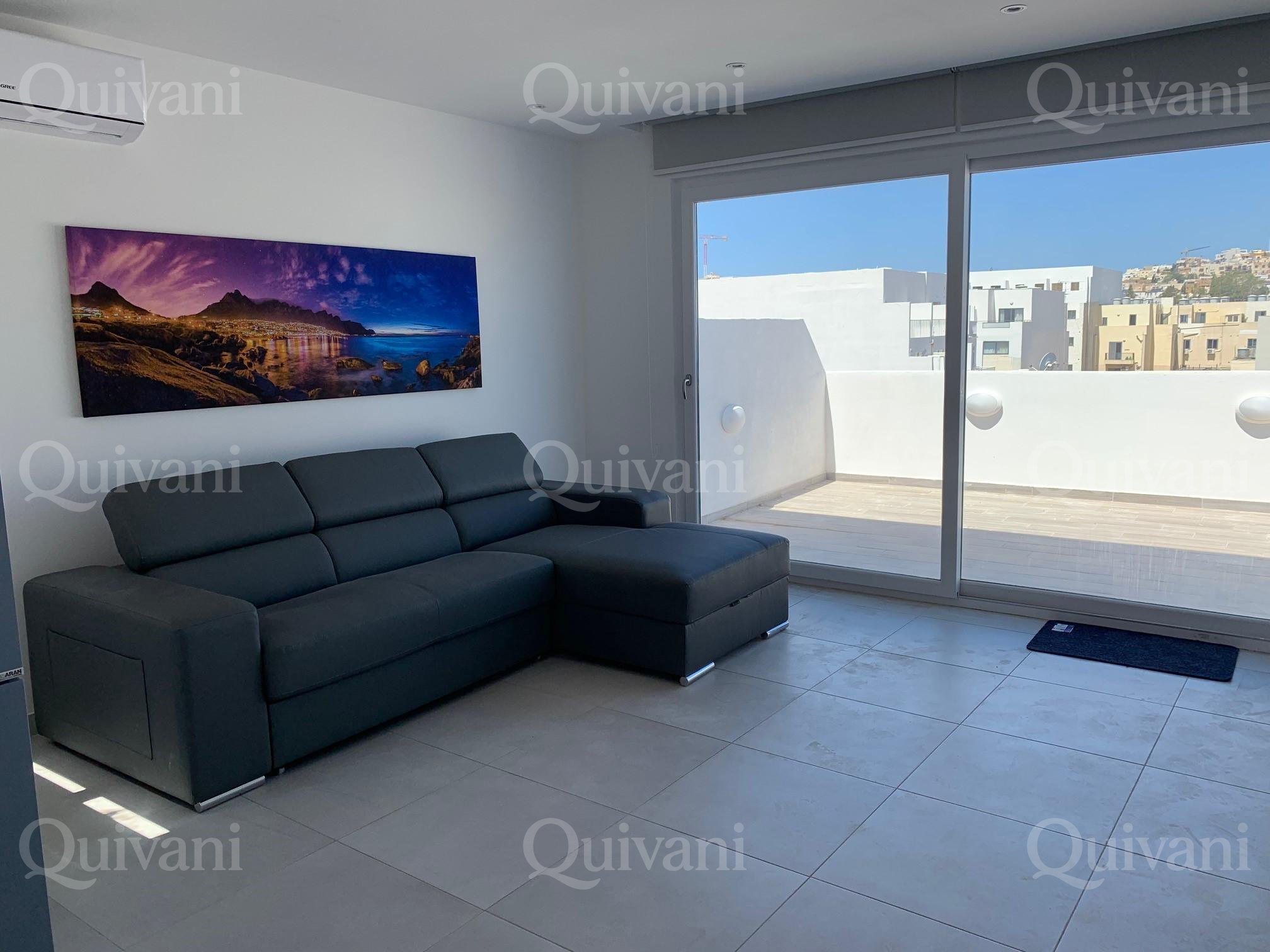 Gzira, Furnished Penthouse