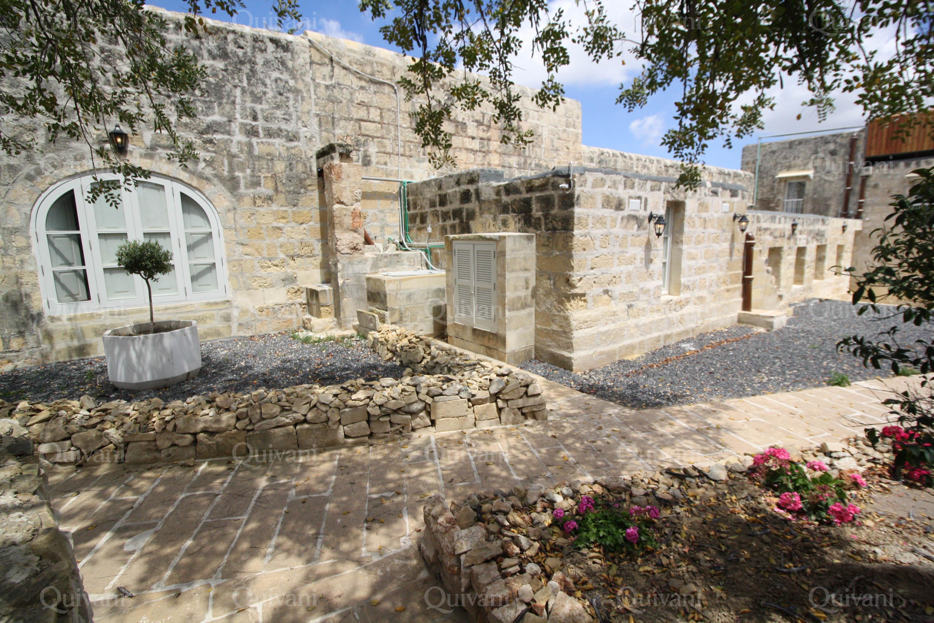 Qormi, Furnished House of Character
