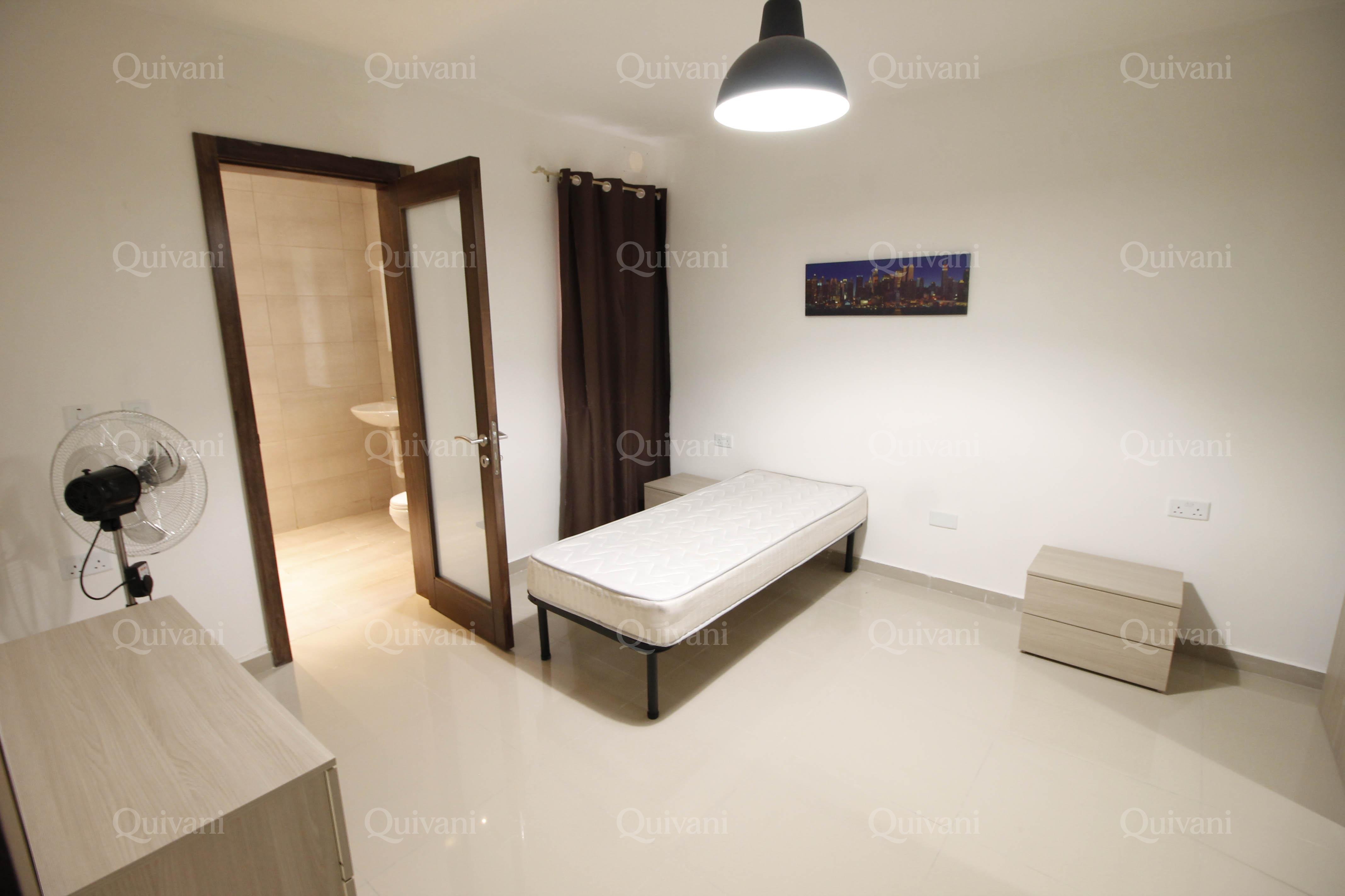 Gwardamangia, Furnished Apartment