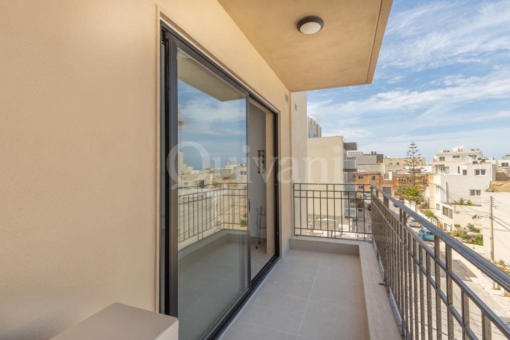 Swieqi, Furnished Apartment