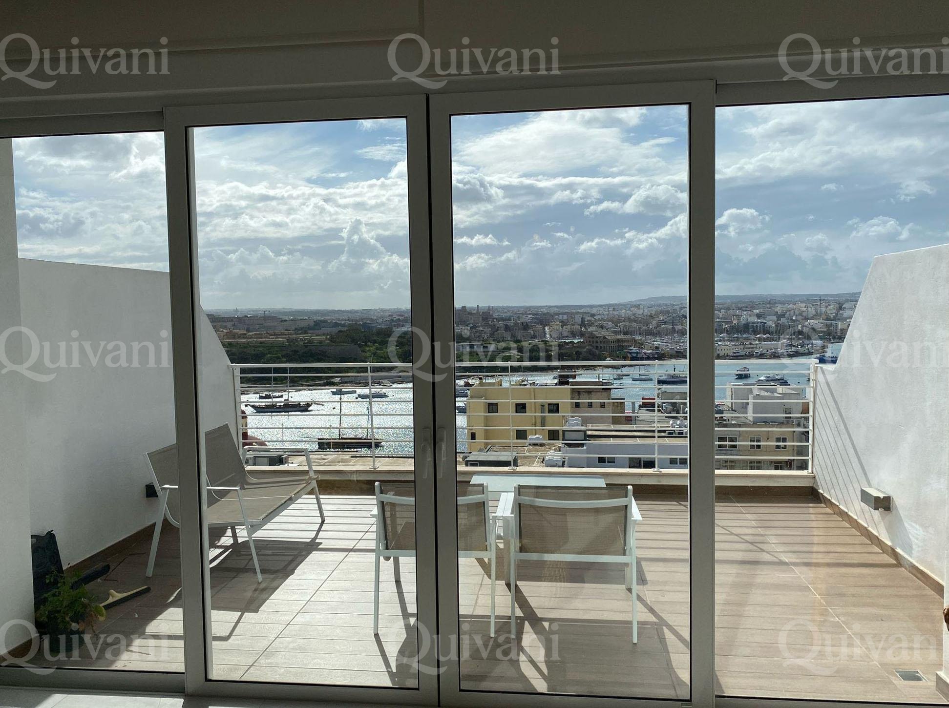 Sliema, Furnished Penthouse