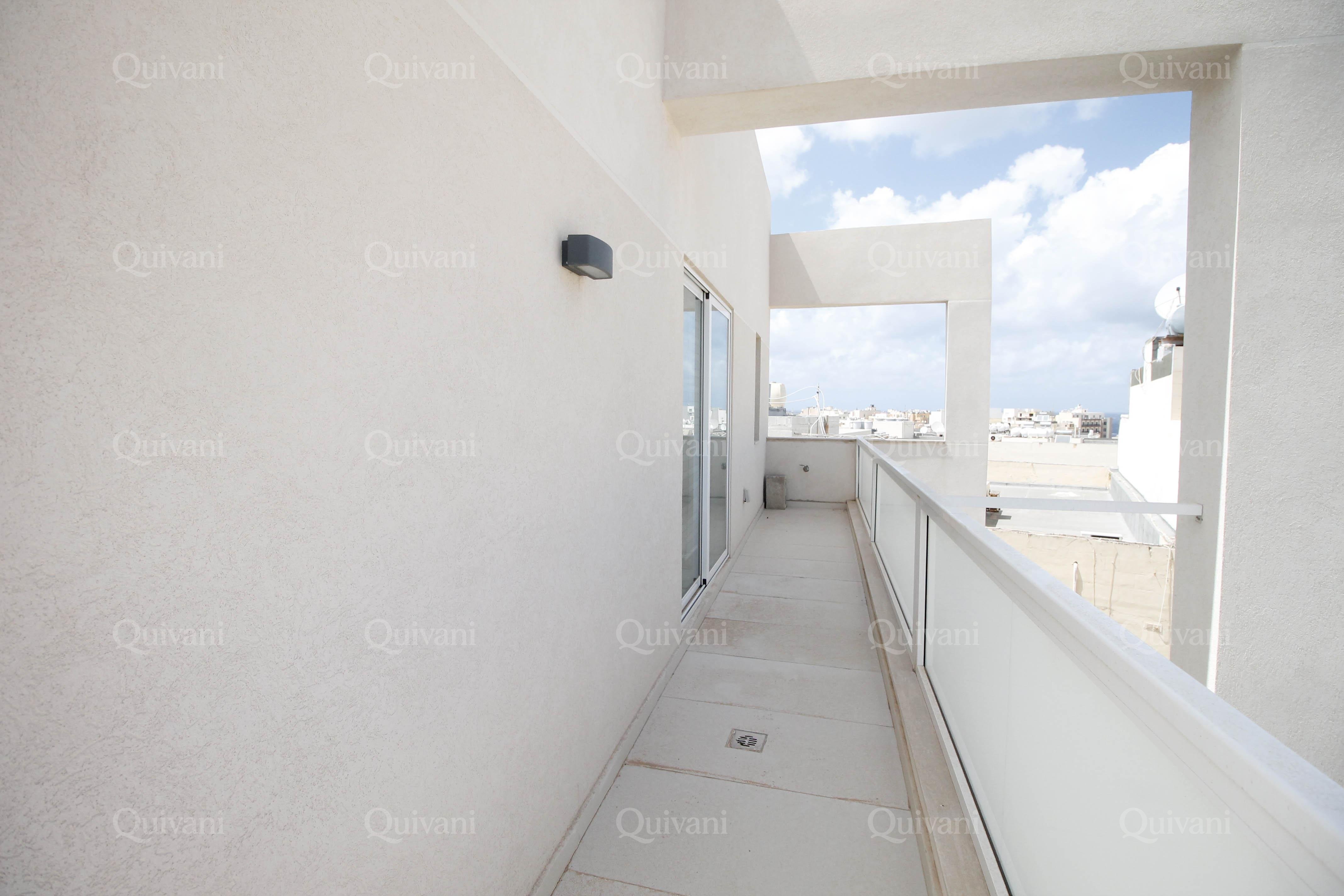 Sliema, Furnished Penthouse