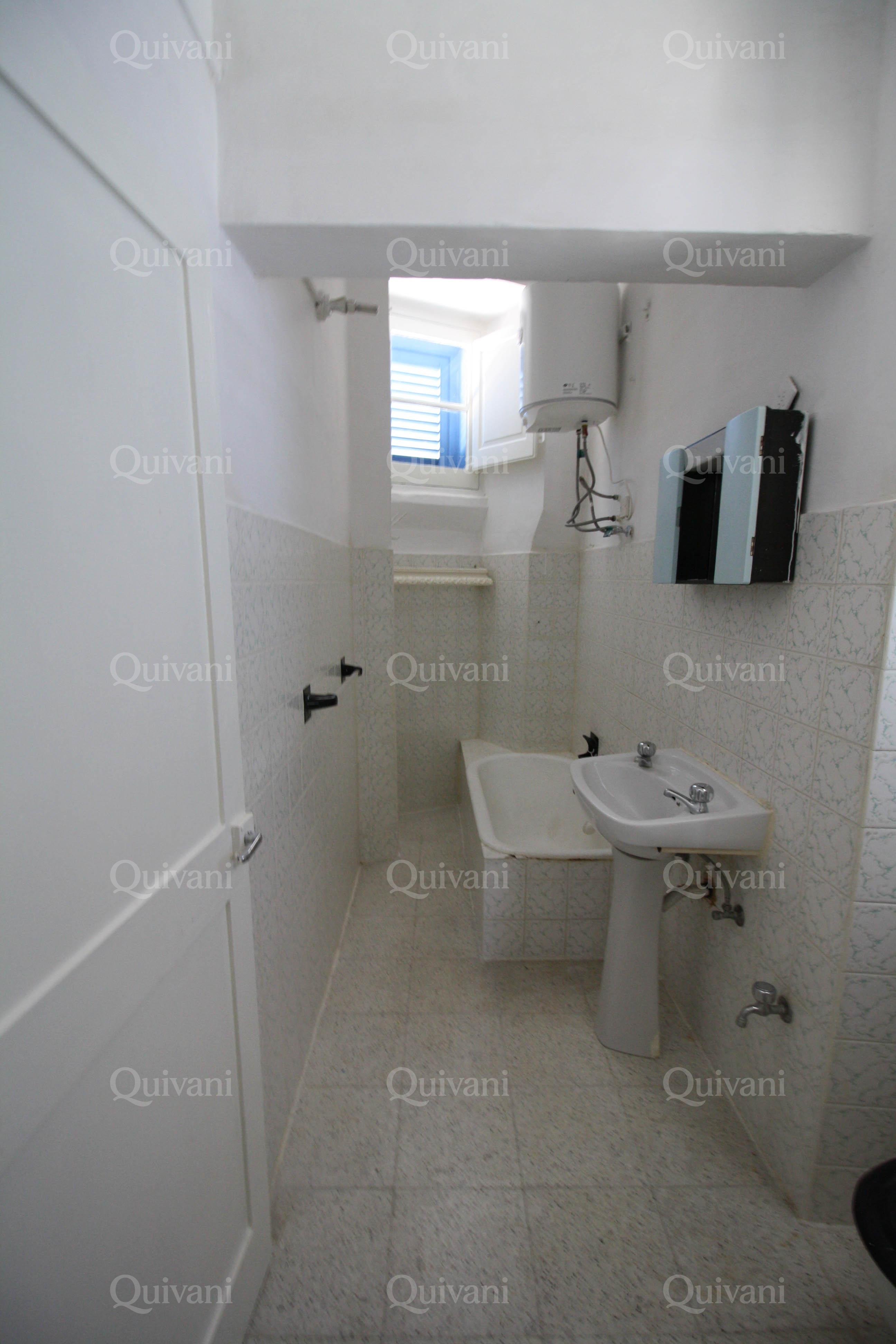 Santa Venera, Semi-Furnished Town House