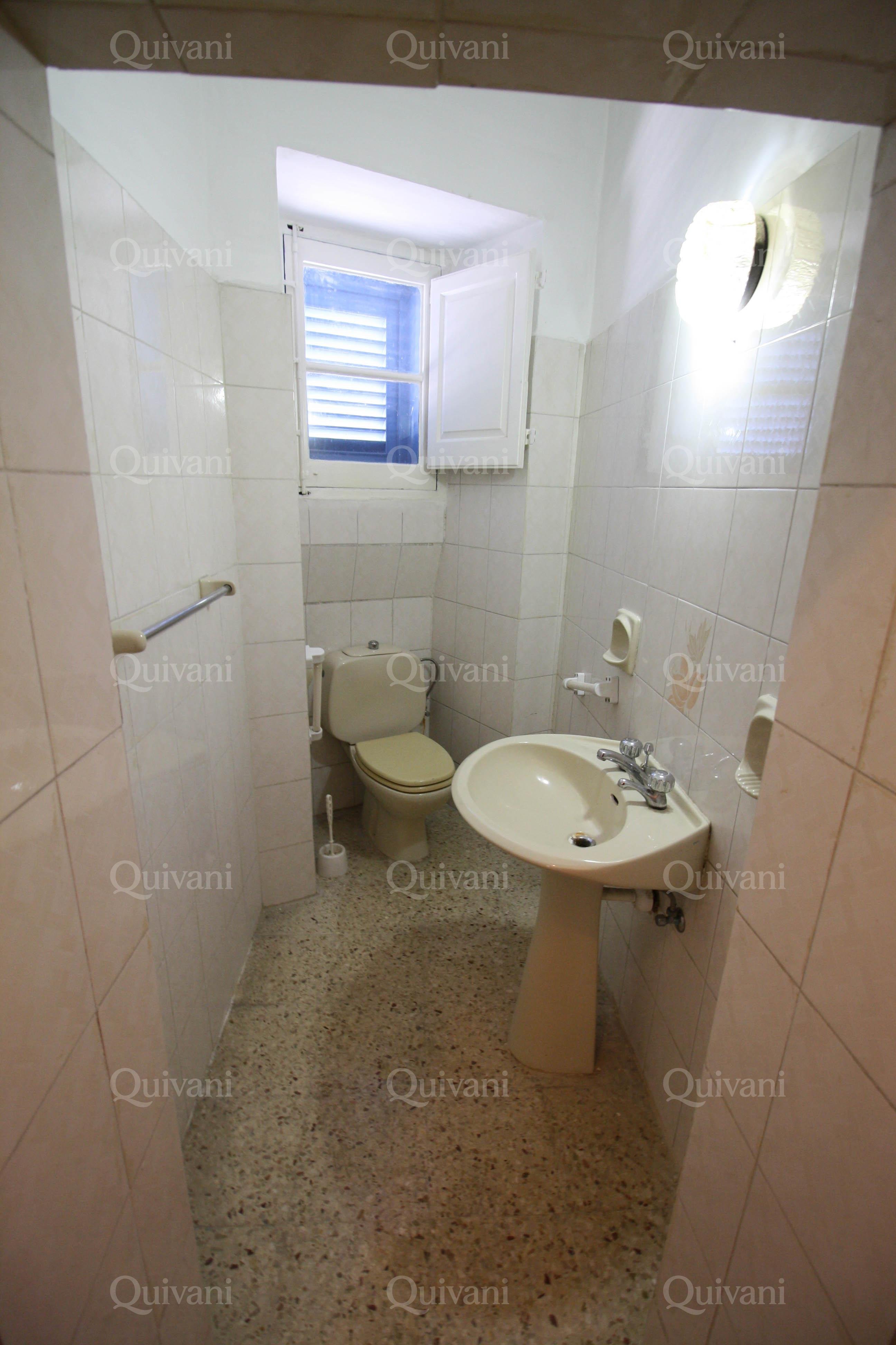 Santa Venera, Semi-Furnished Town House