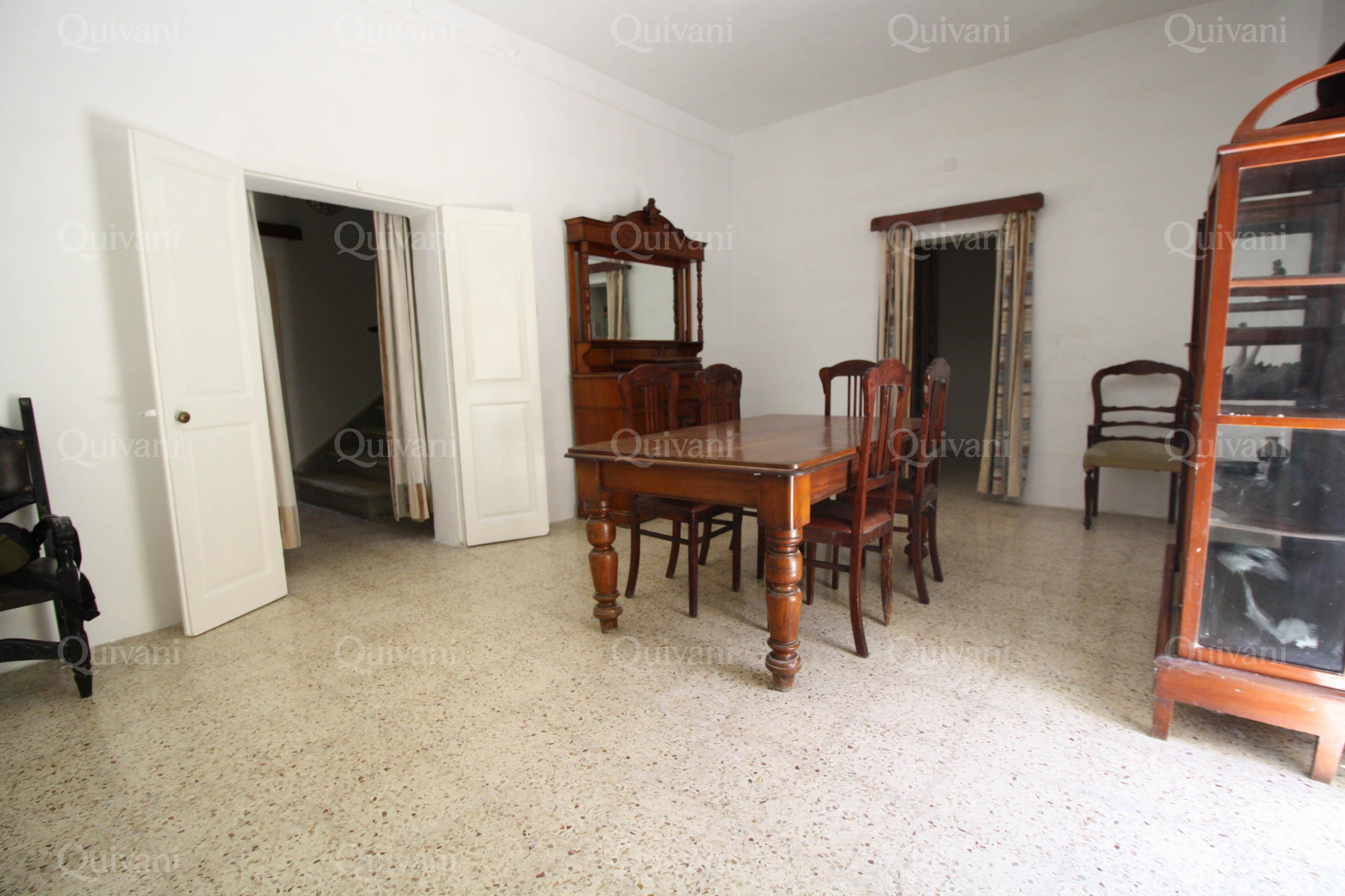 Santa Venera, Semi-Furnished Town House