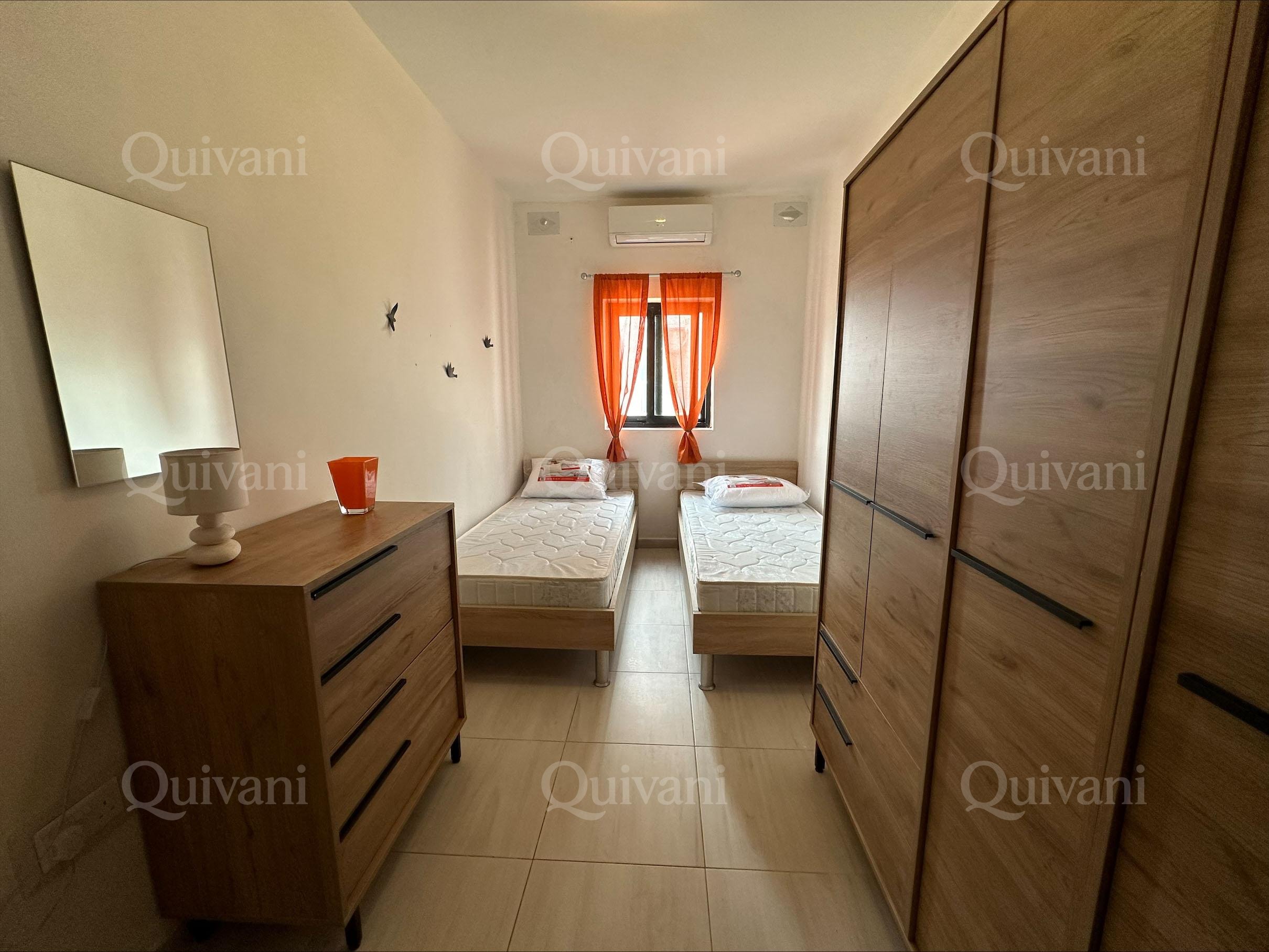 Gwardamangia, Furnished Penthouse