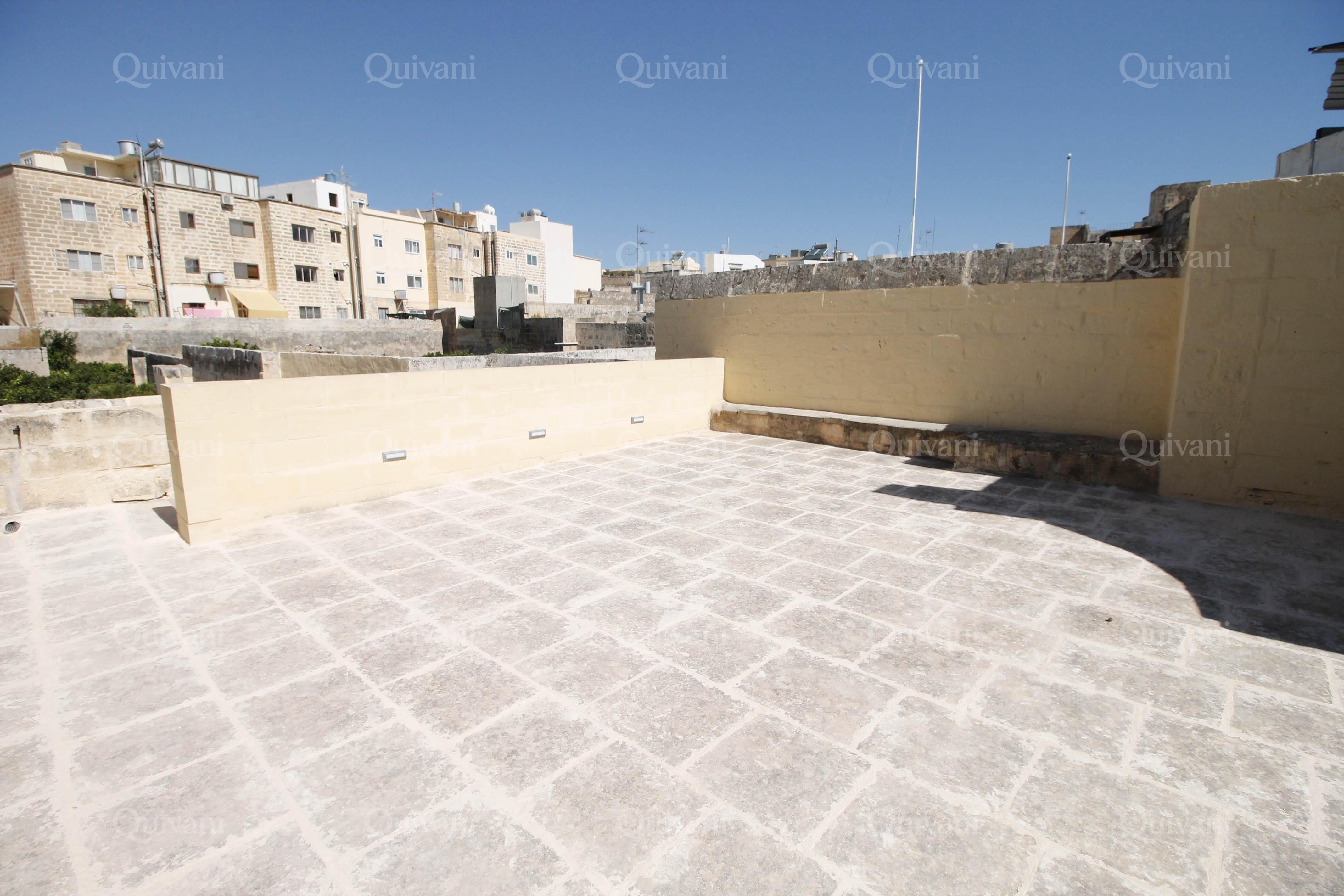 Zebbug, Furnished House of Character