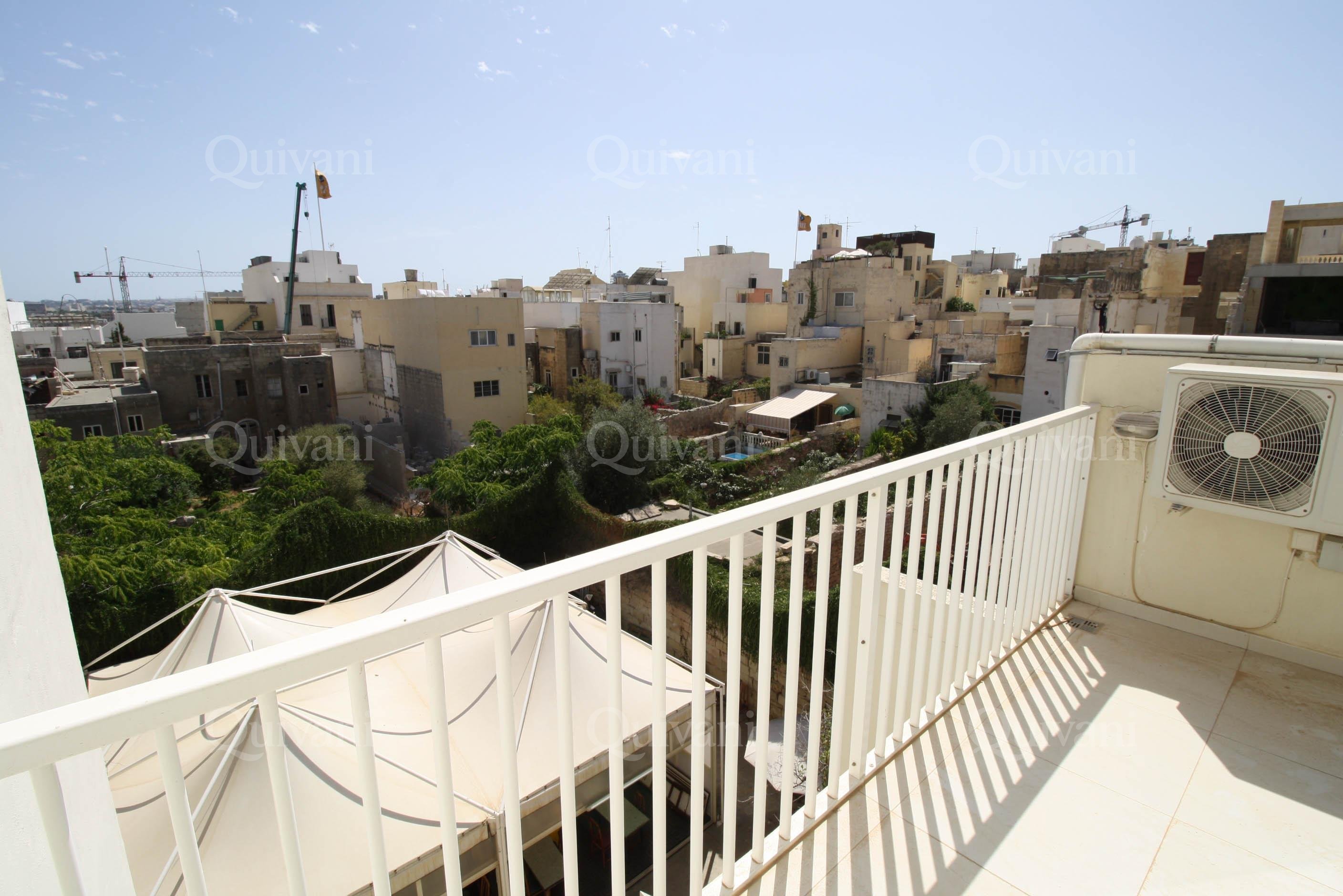 Sliema, Furnished Penthouse