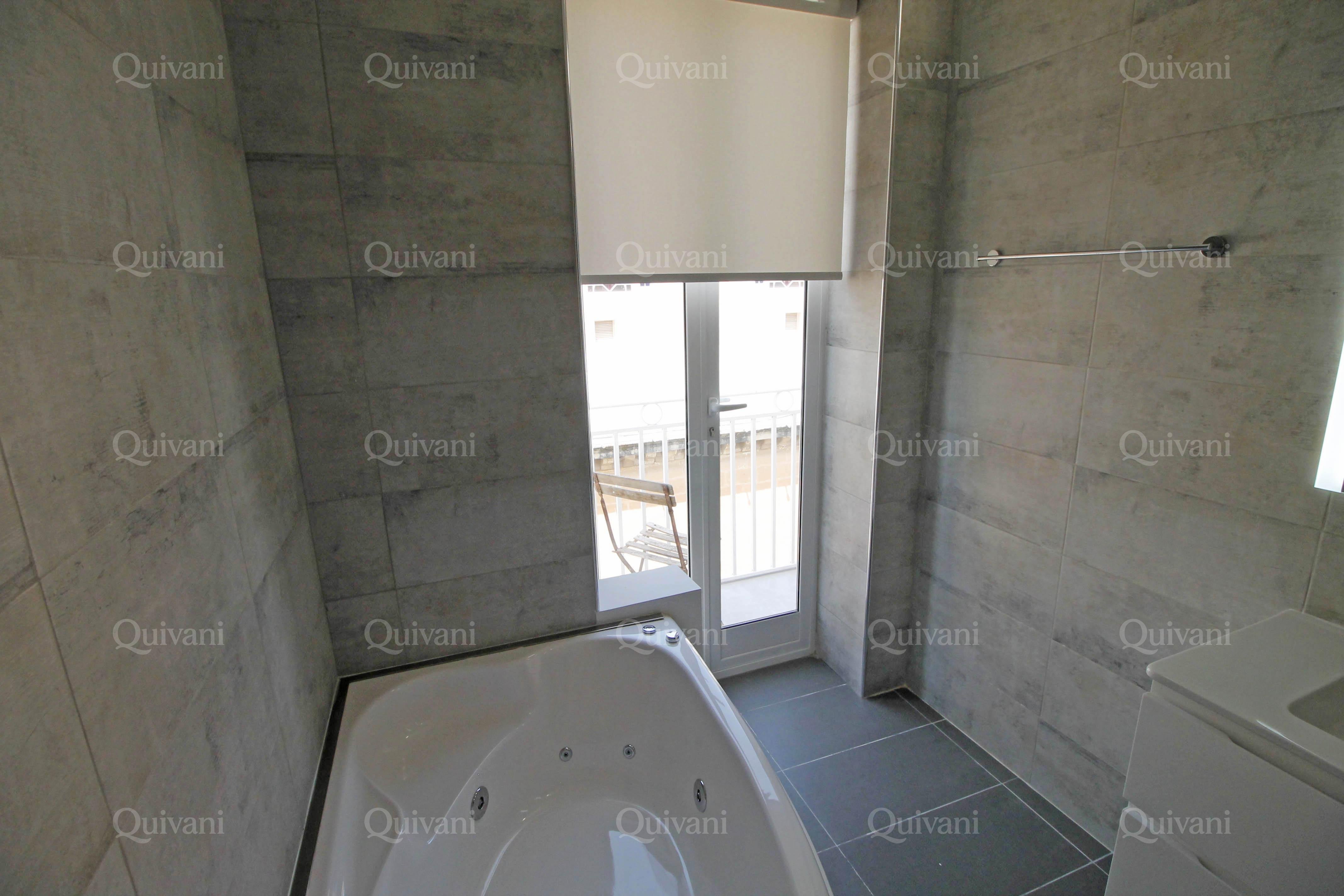 Gzira, Furnished Penthouse