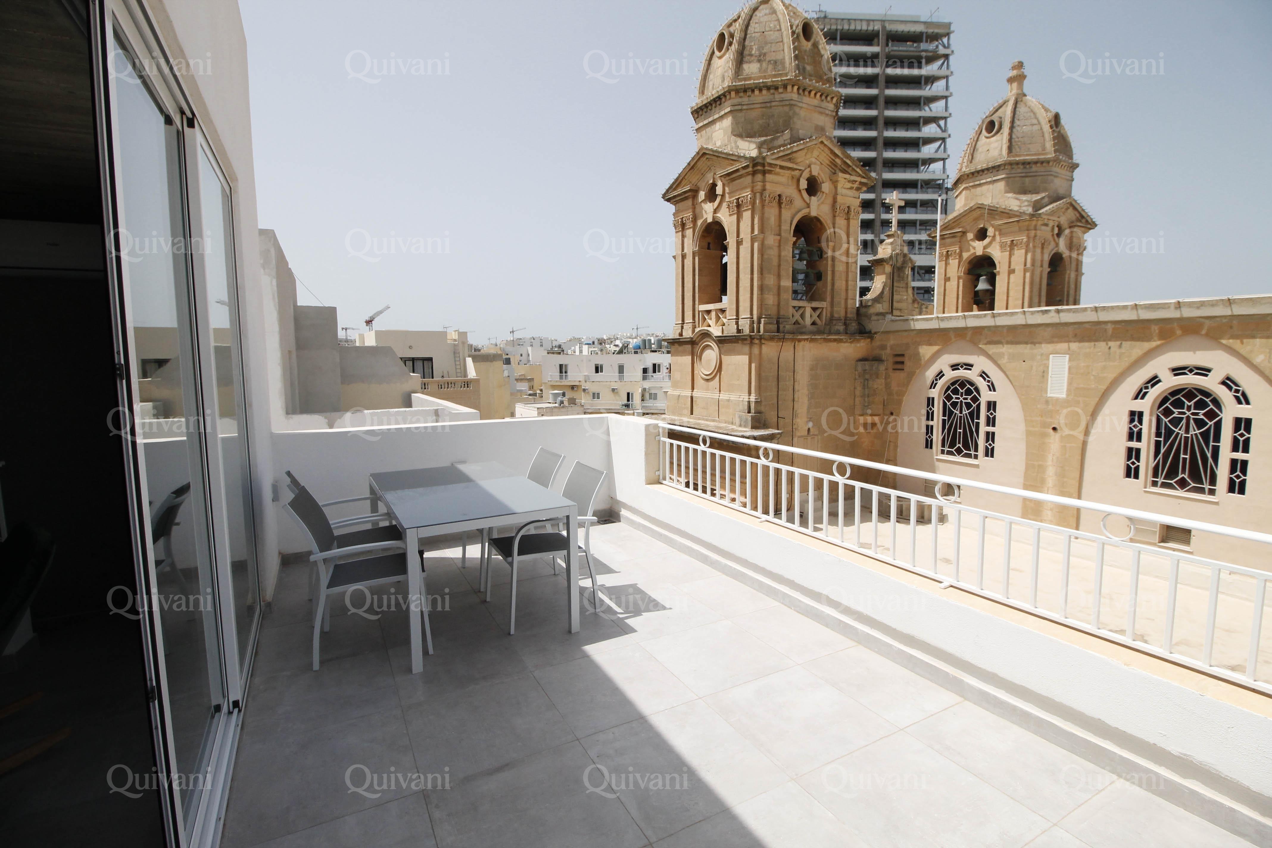 Gzira, Furnished Penthouse