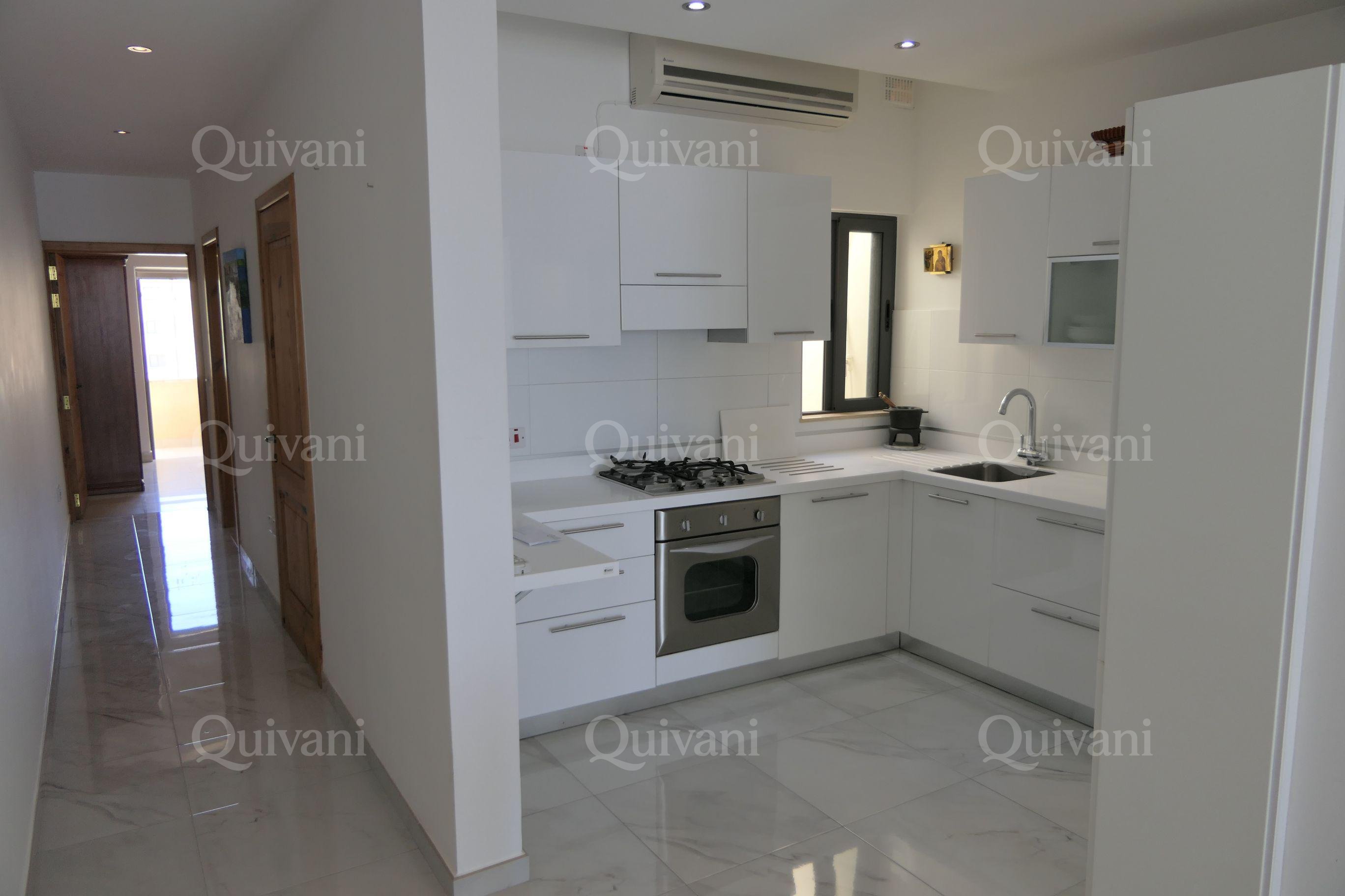 Bugibba, Furnished Penthouse