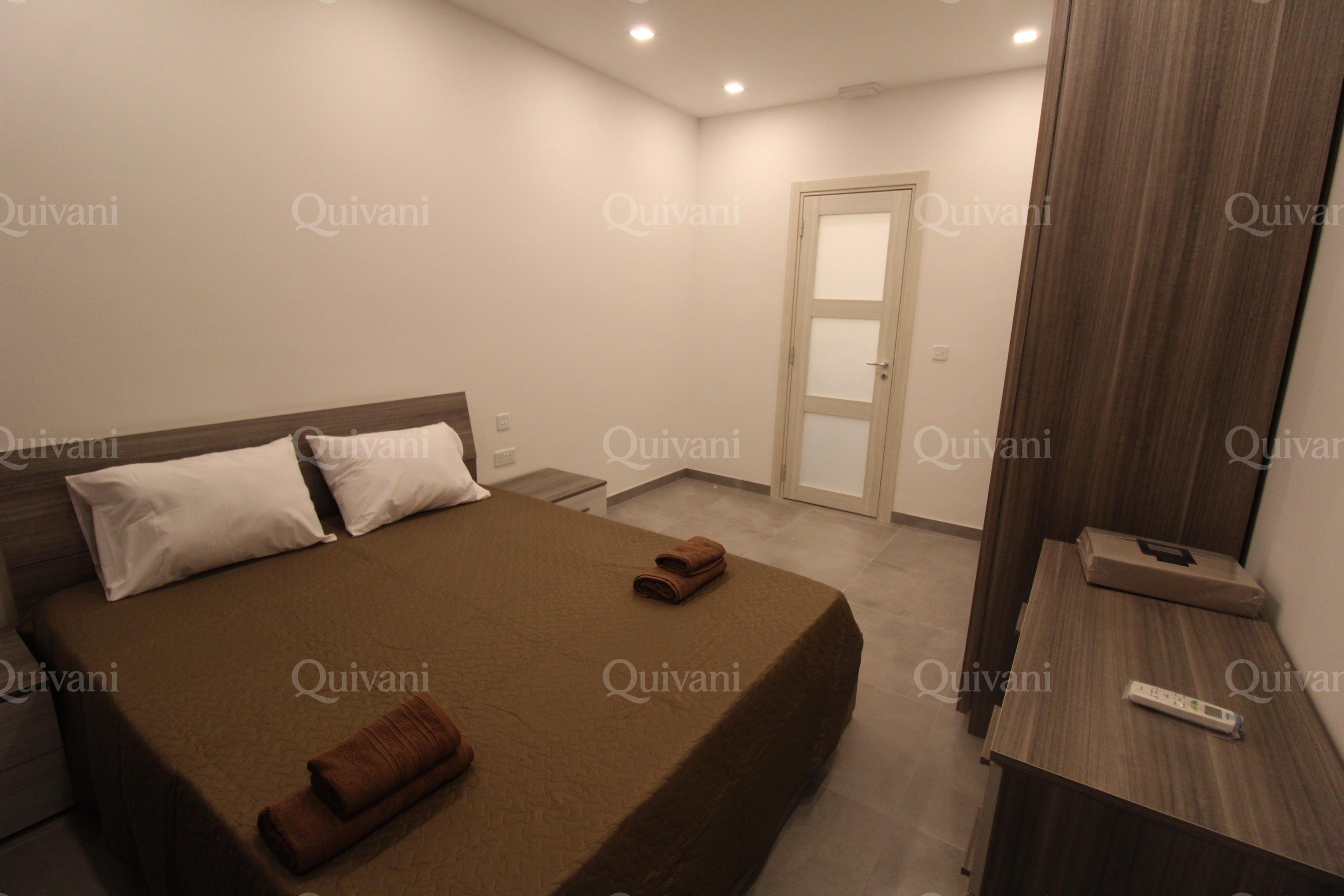 Swieqi, Furnished Penthouse