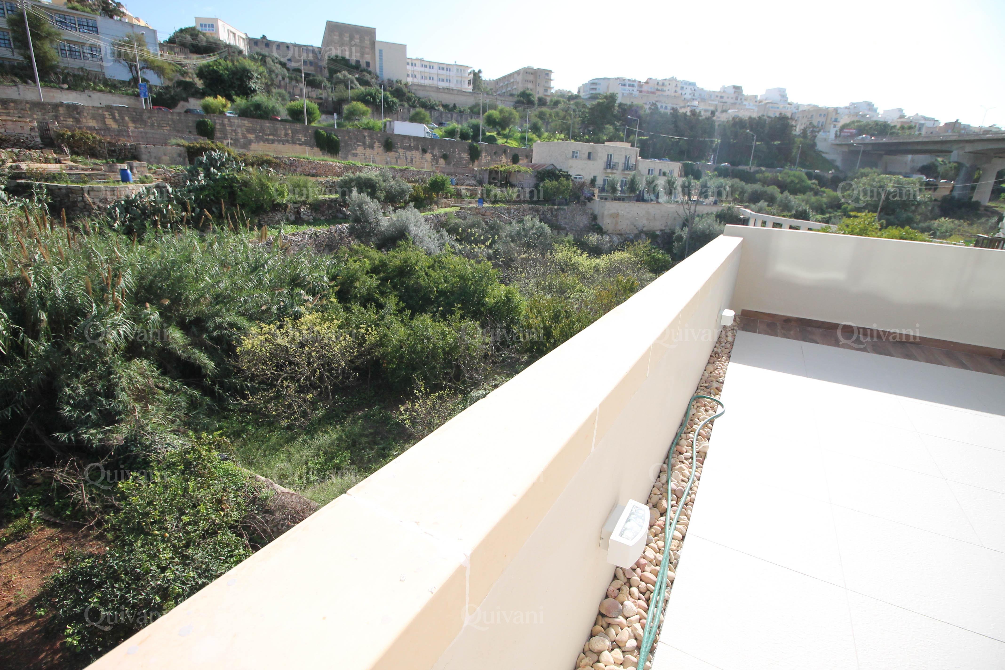 St Julians, Furnished Apartment