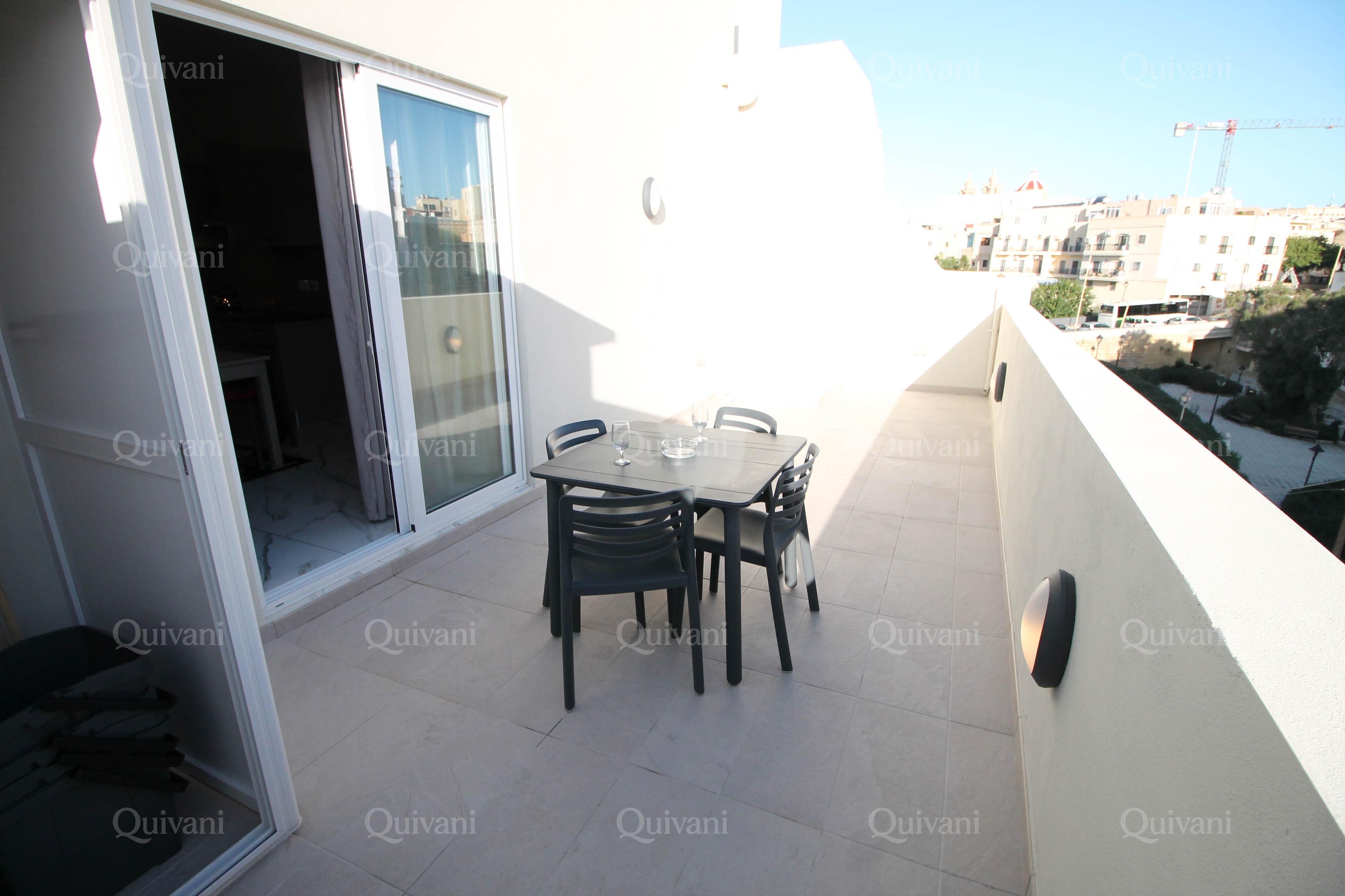 Birkirkara, Furnished Penthouse