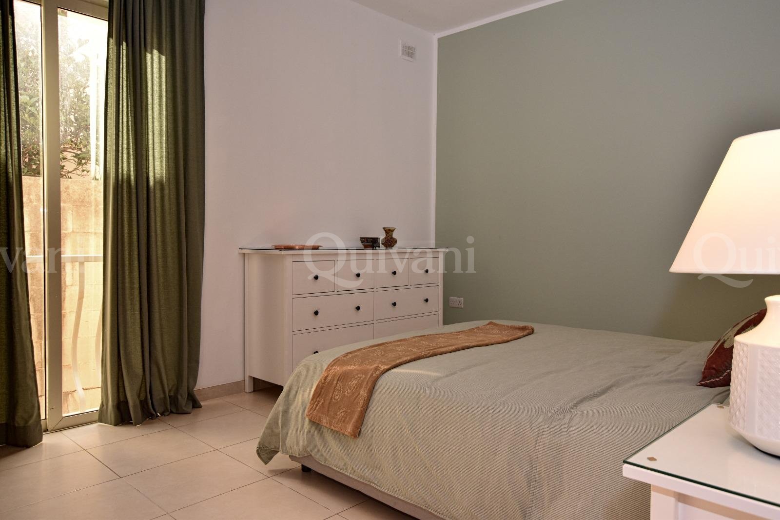 Bahar ic-Caghaq, Furnished Apartment