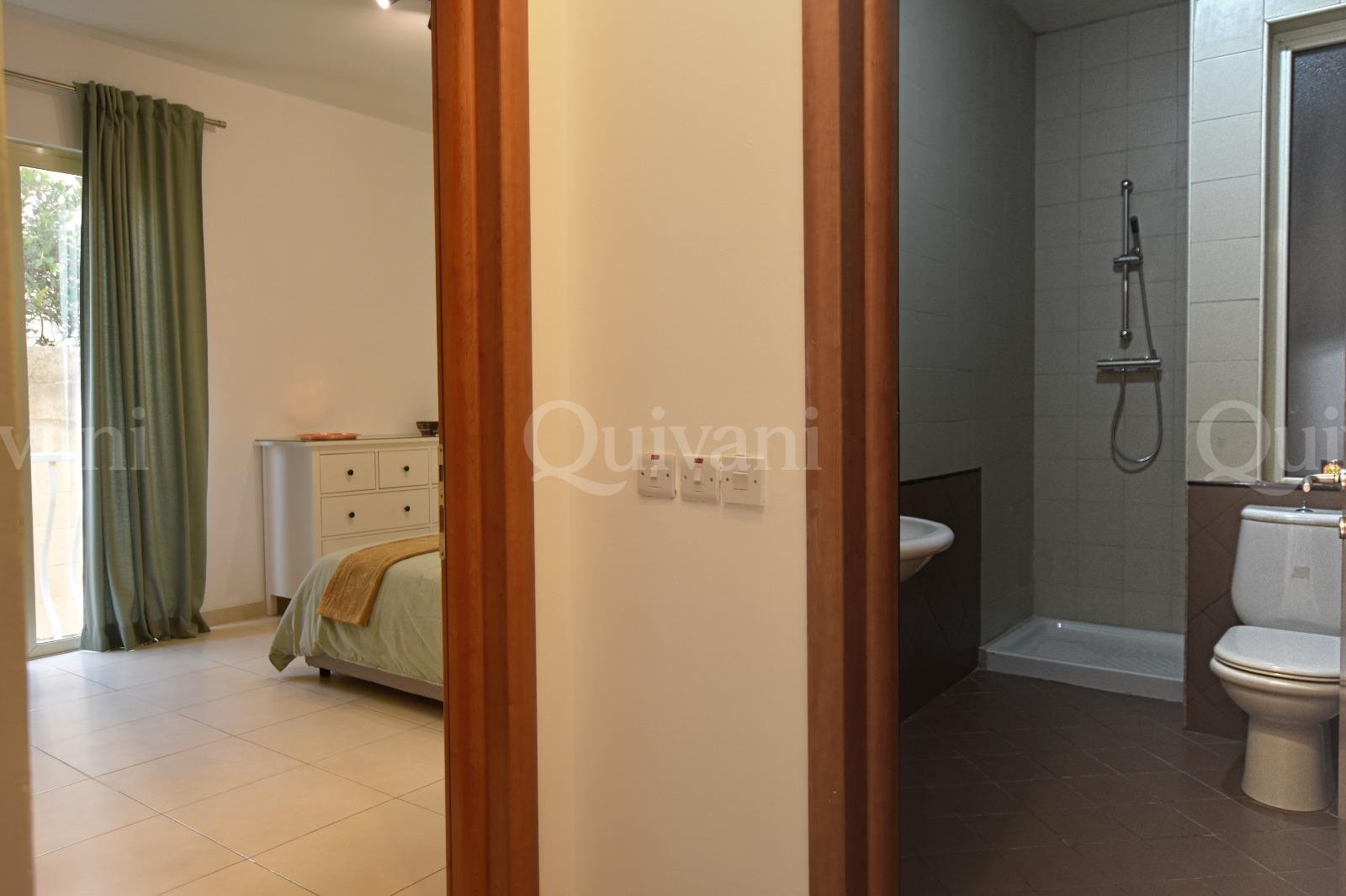 Bahar ic-Caghaq, Furnished Apartment