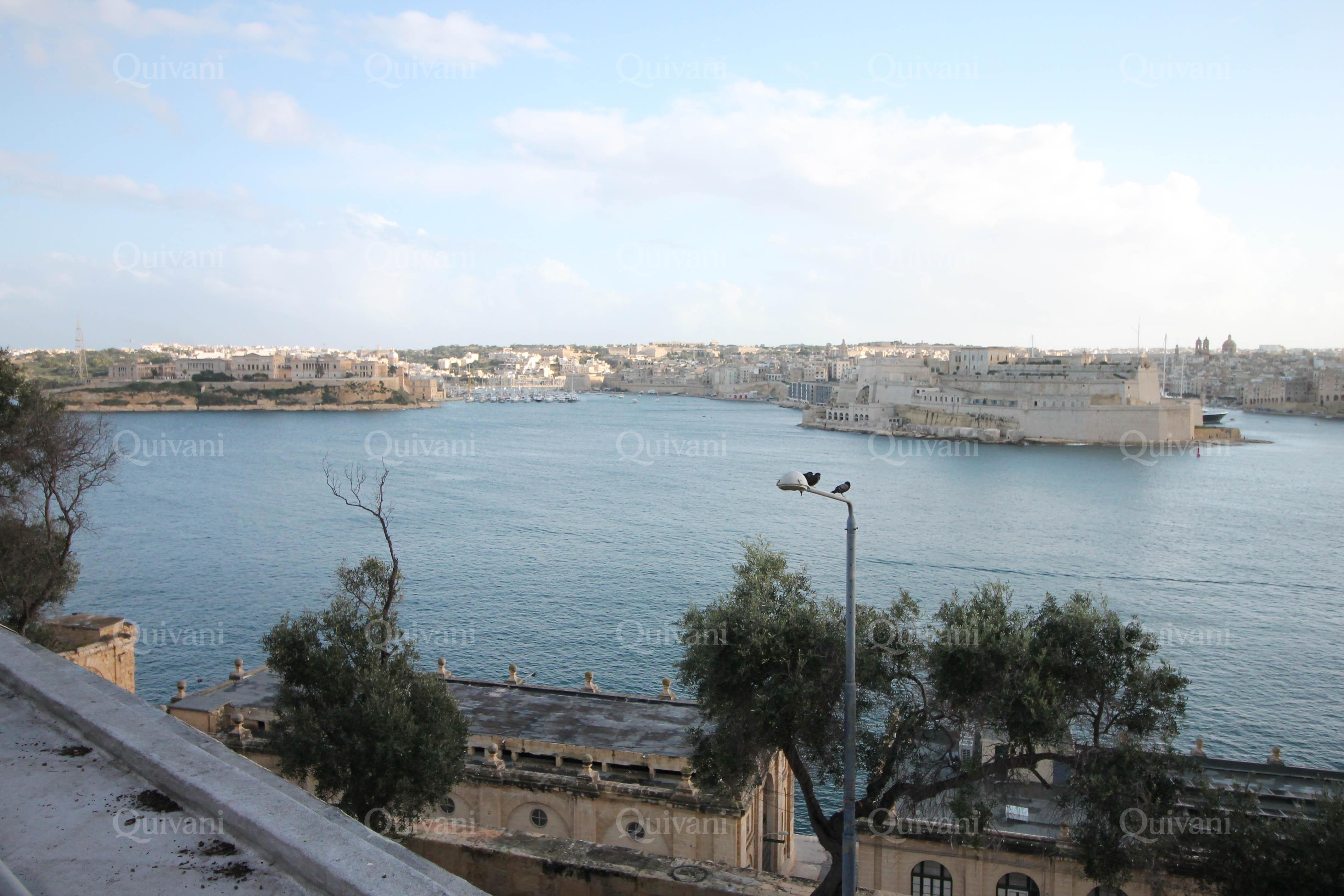 Valletta, Furnished Maisonette