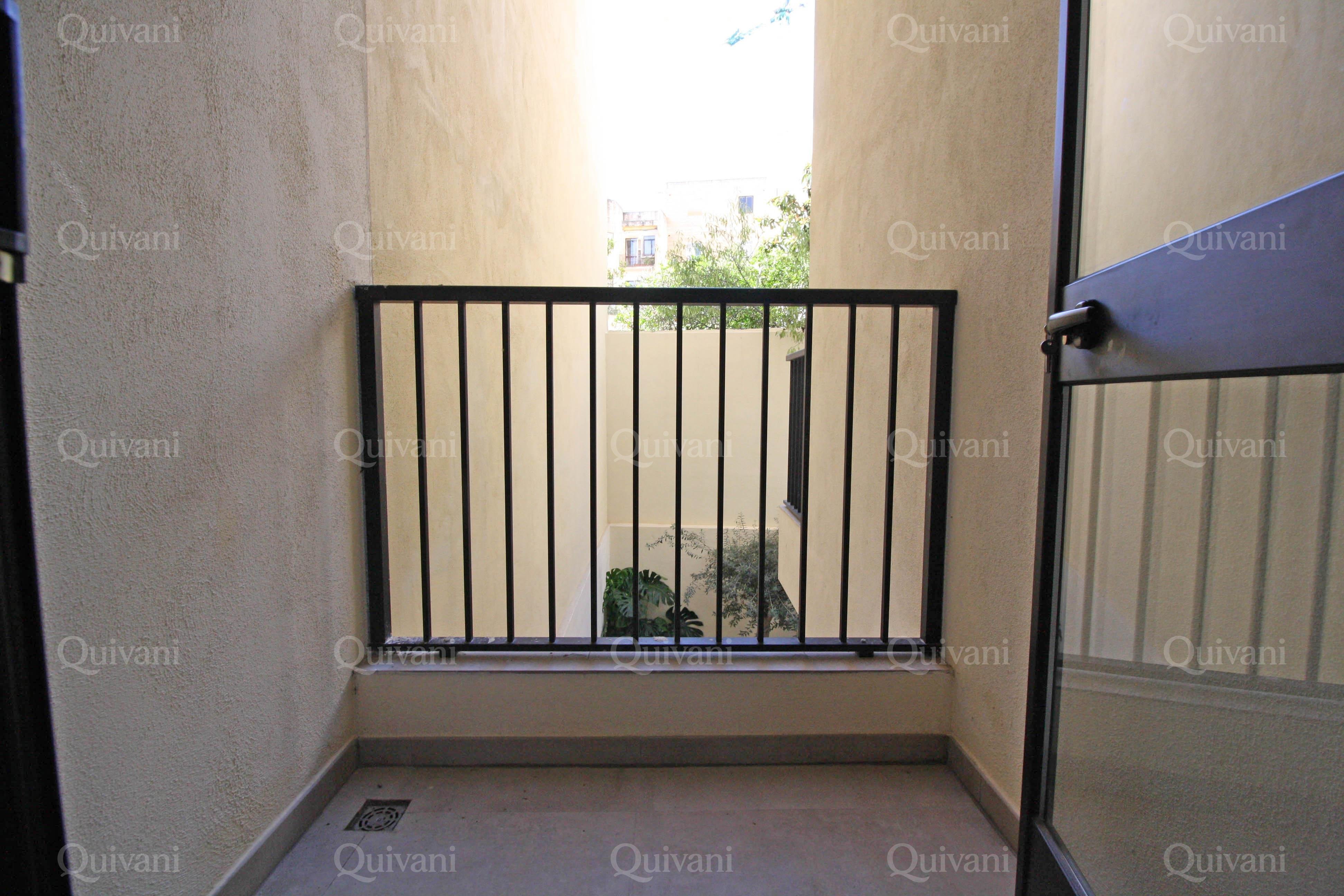 Gzira, Furnished Apartment