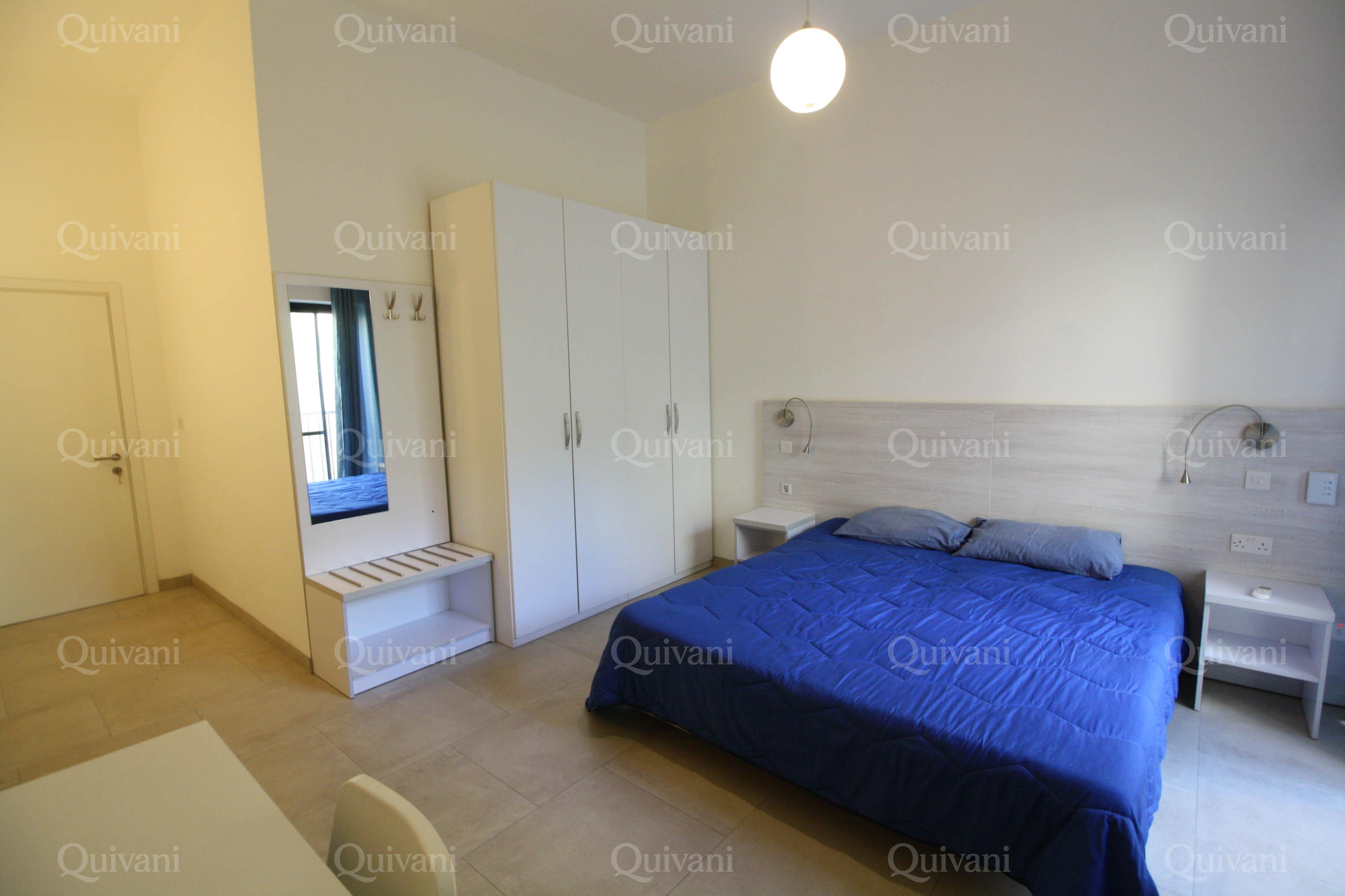 Gzira, Furnished Apartment