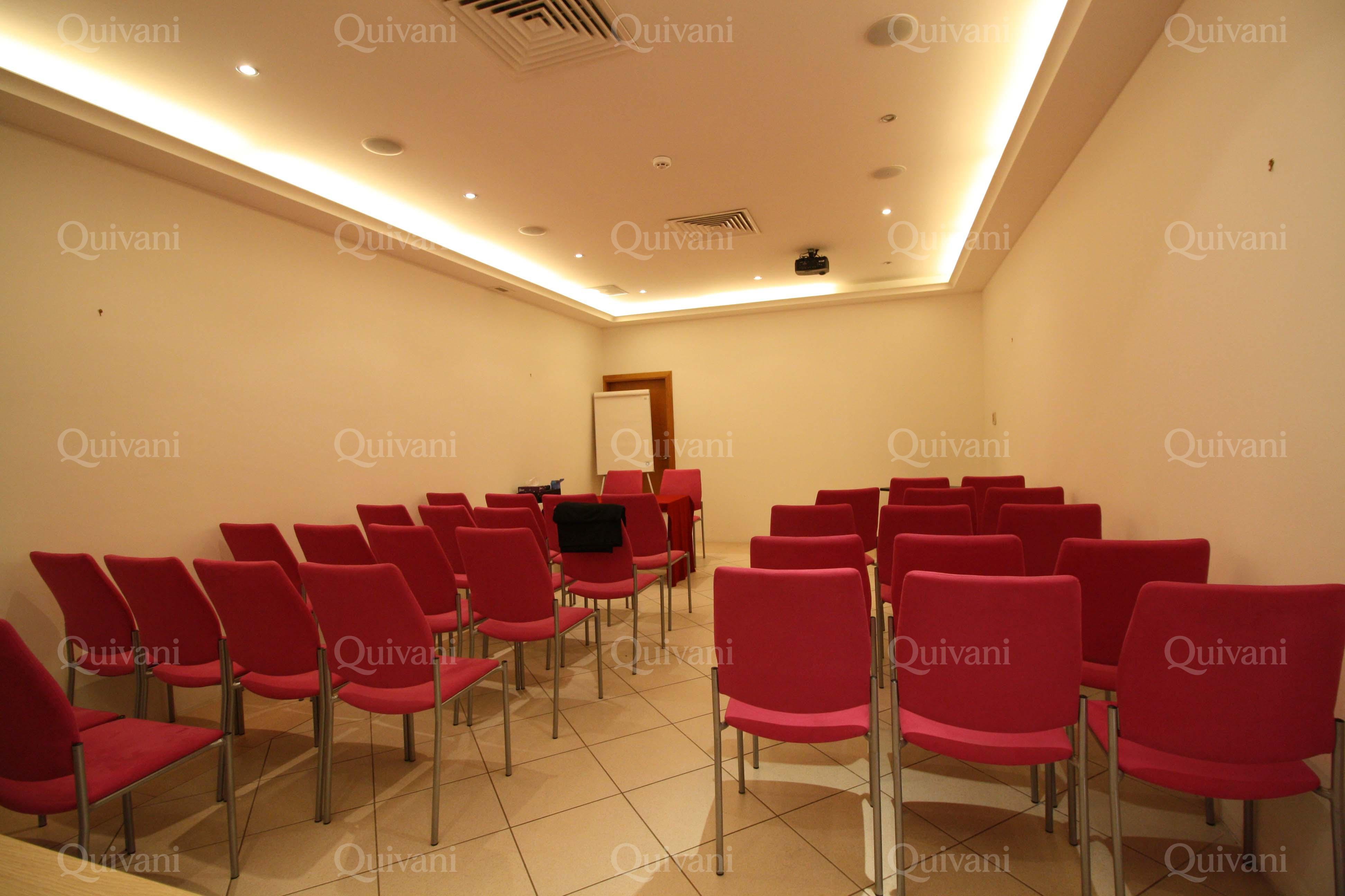 Attard, Fully Equipped Office