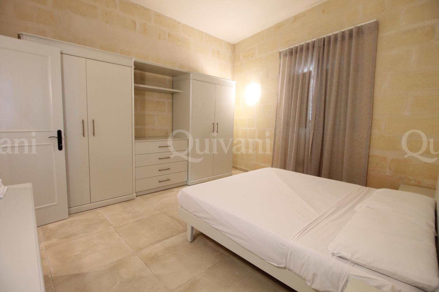 Qormi, Furnished Farmhouse