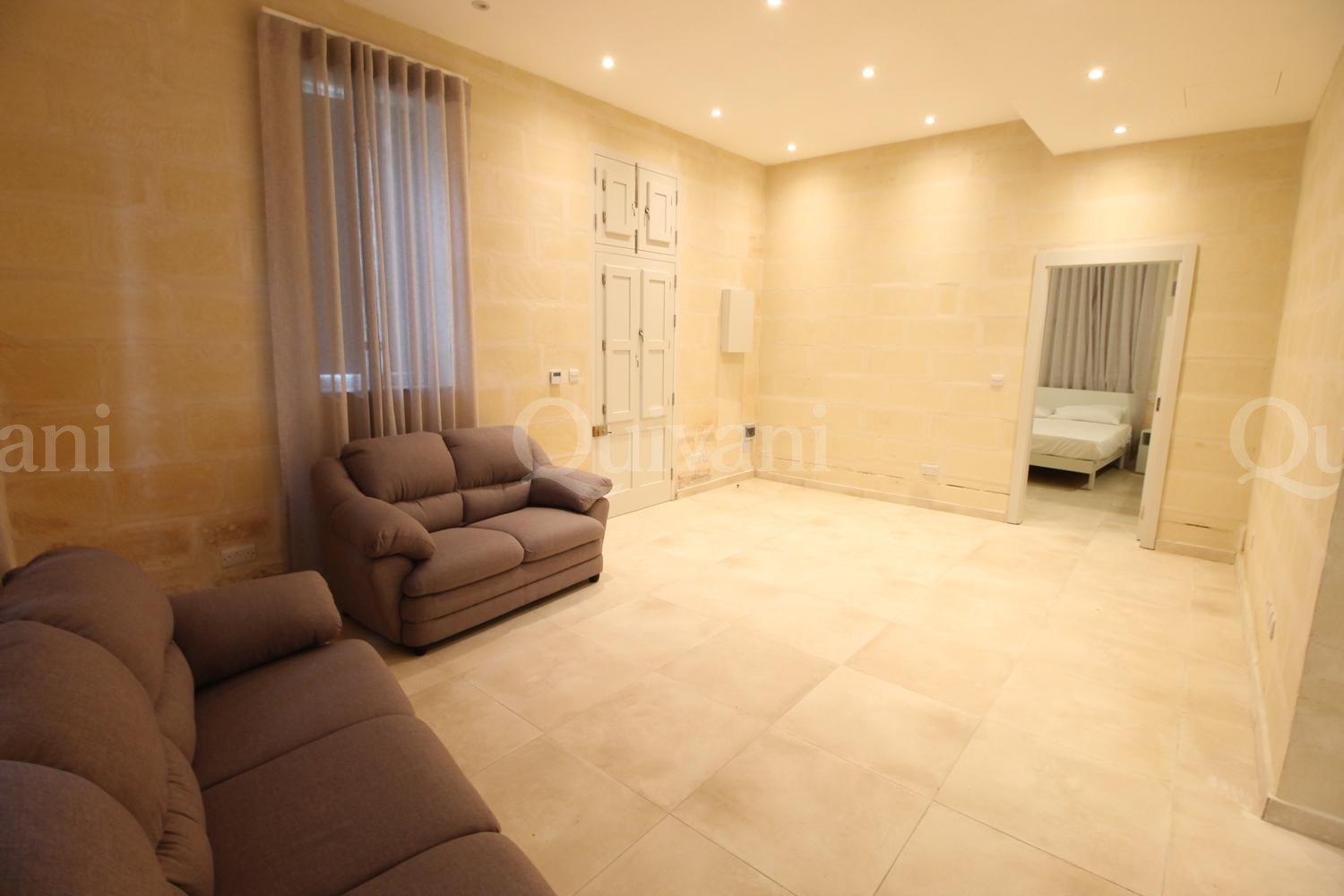 Qormi, Furnished Farmhouse