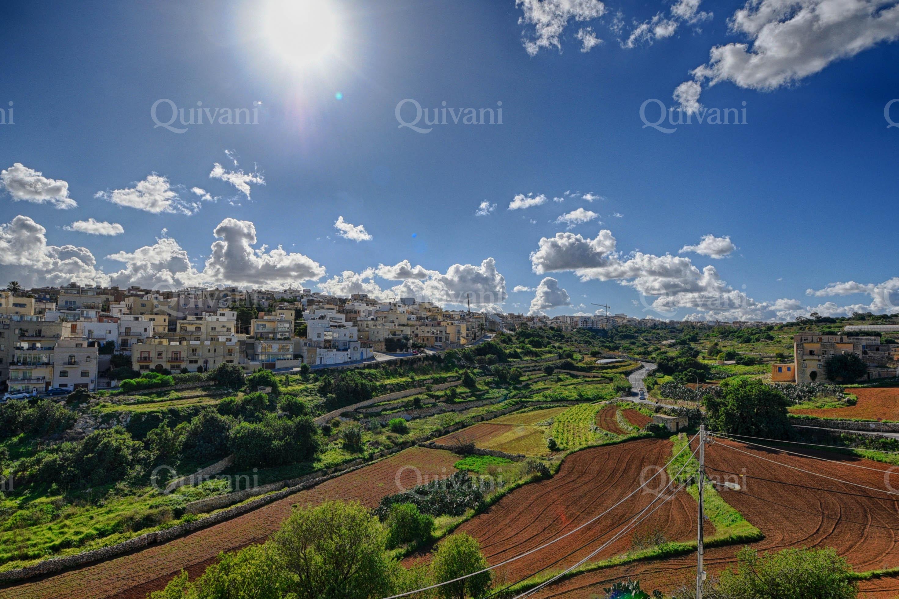 Swieqi, Furnished Villa
