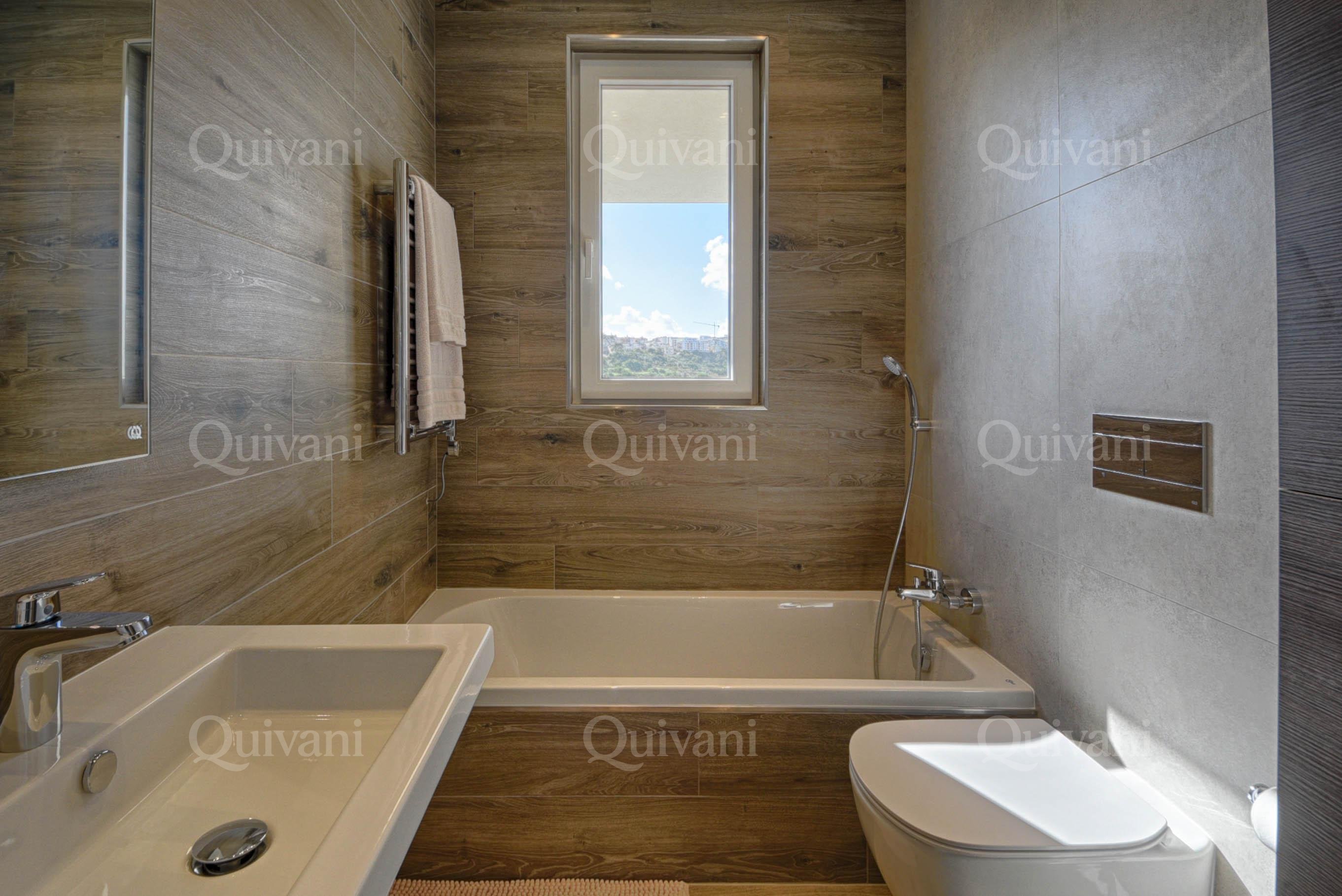Swieqi, Furnished Villa