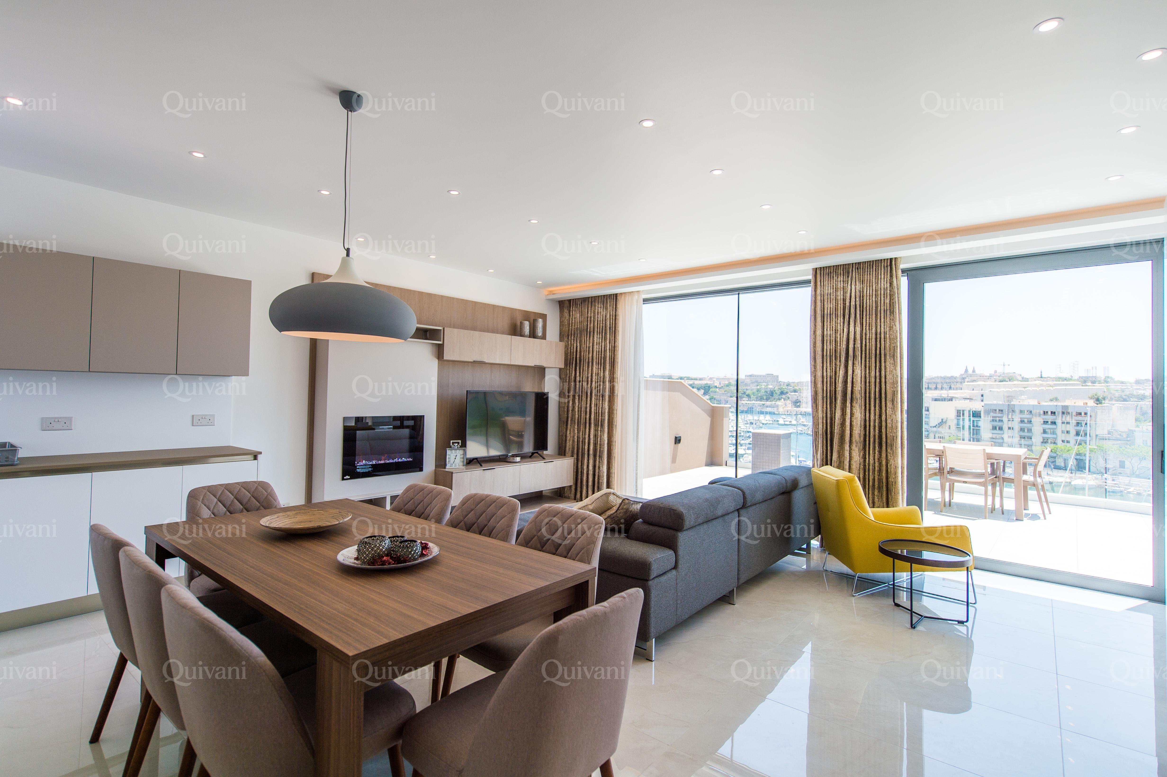 Ta'' Xbiex, Furnished Penthouse
