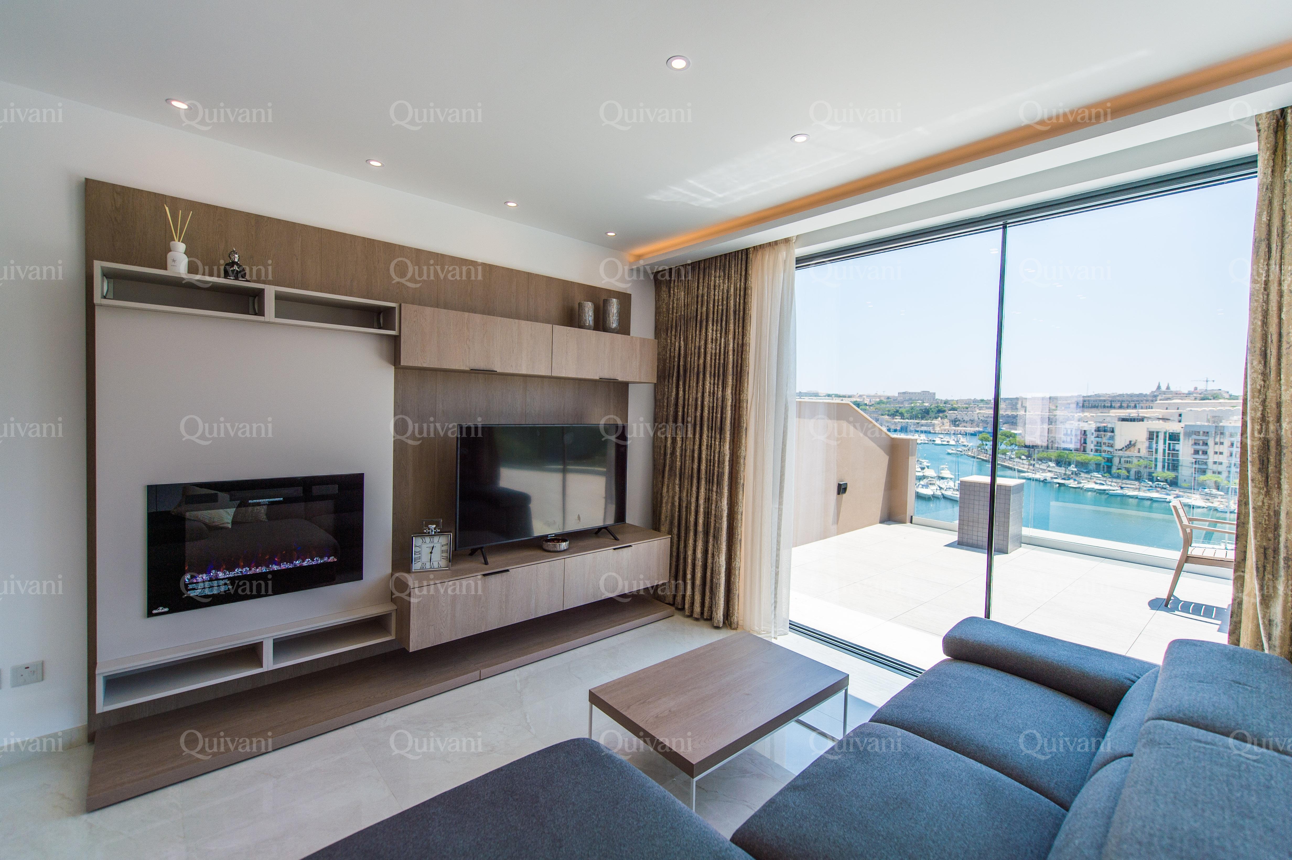 Ta'' Xbiex, Furnished Penthouse