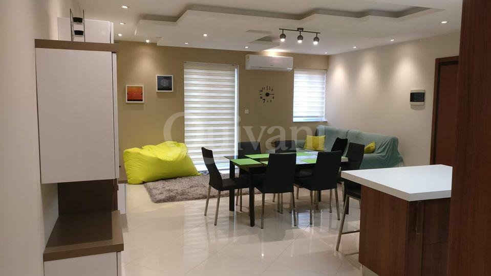 Mosta, Furnished Apartment