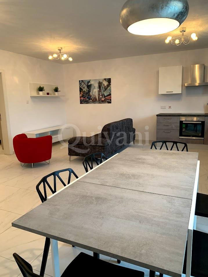 Ta'' Xbiex, Furnished Apartment