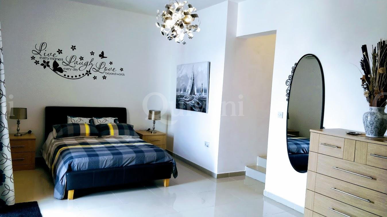 Qawra, Furnished Penthouse