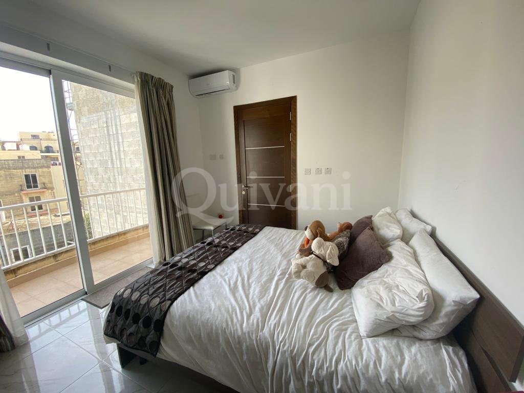Sliema, Furnished Penthouse