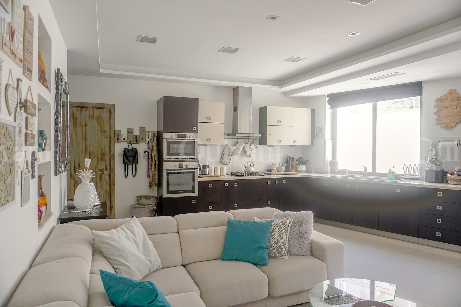 Mosta, Furnished Apartment