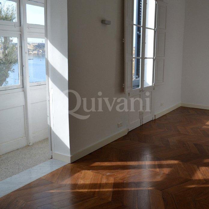Valletta, Fully Equipped Office