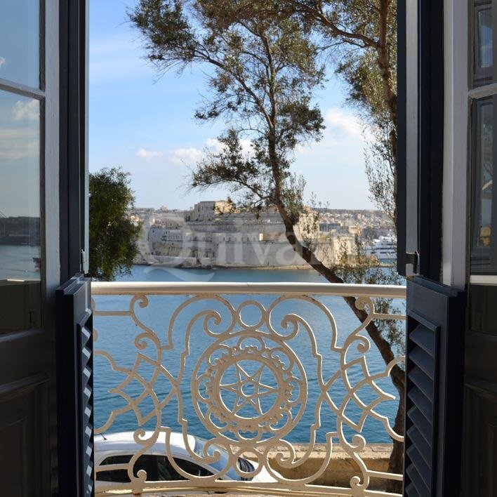Valletta, Fully Equipped Office