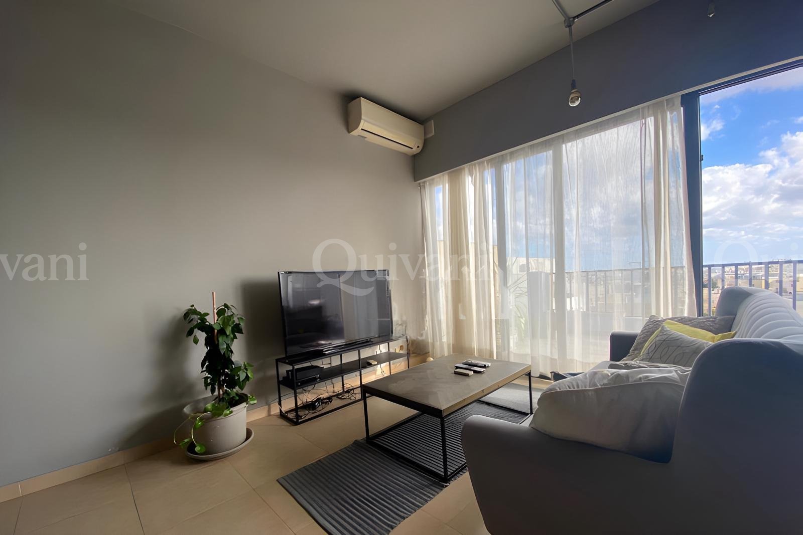 San Gwann, Furnished Penthouse
