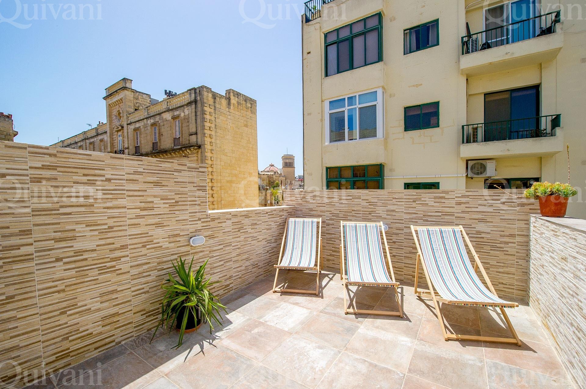 Sliema, Furnished Town House