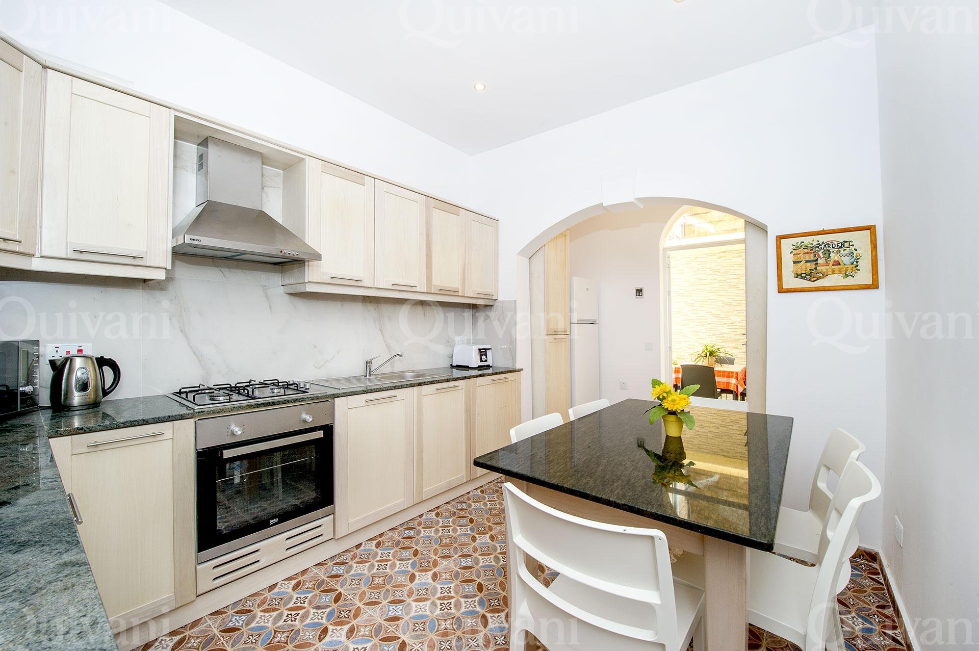 Sliema, Furnished Town House