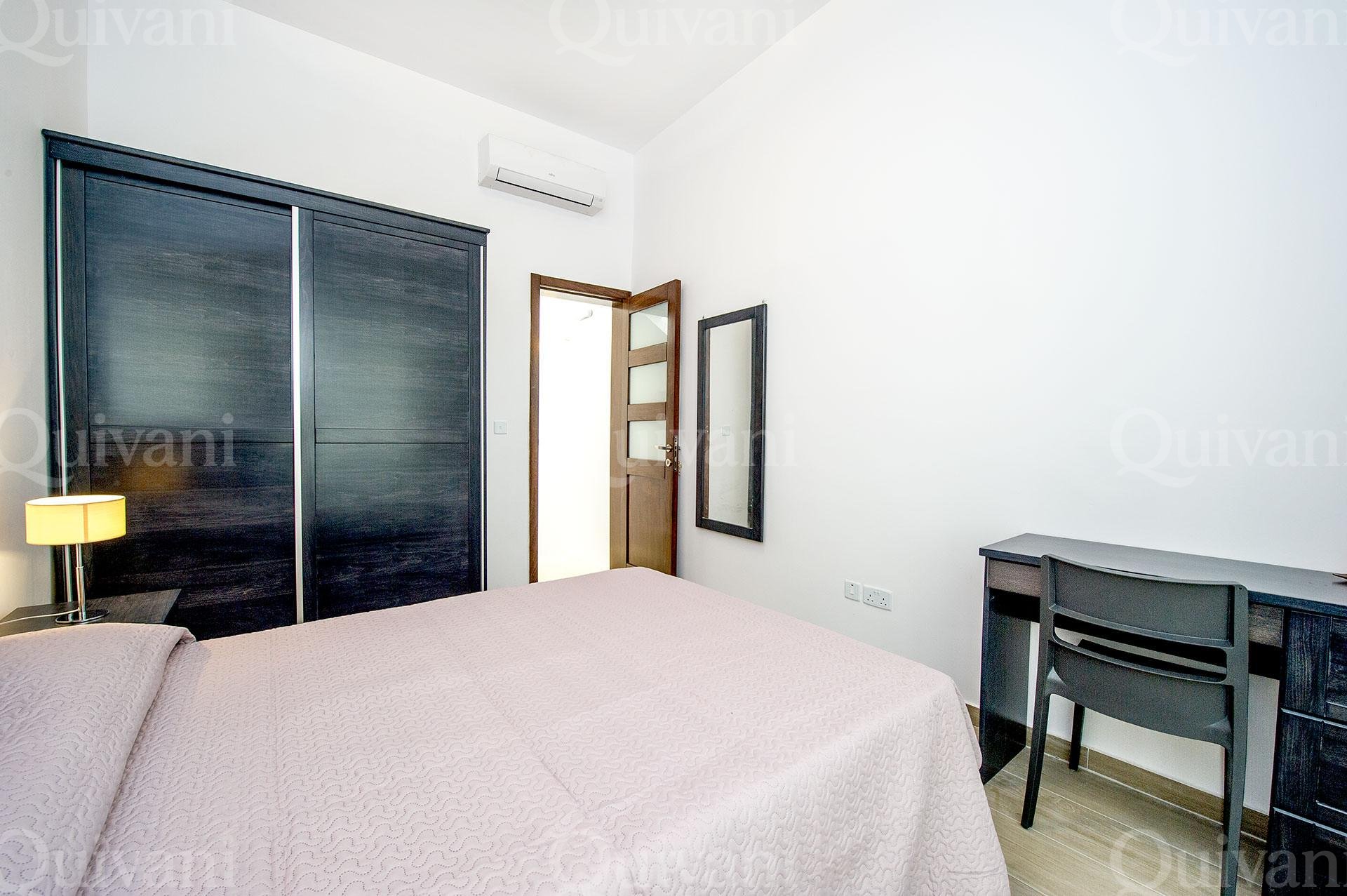 Sliema, Furnished Town House
