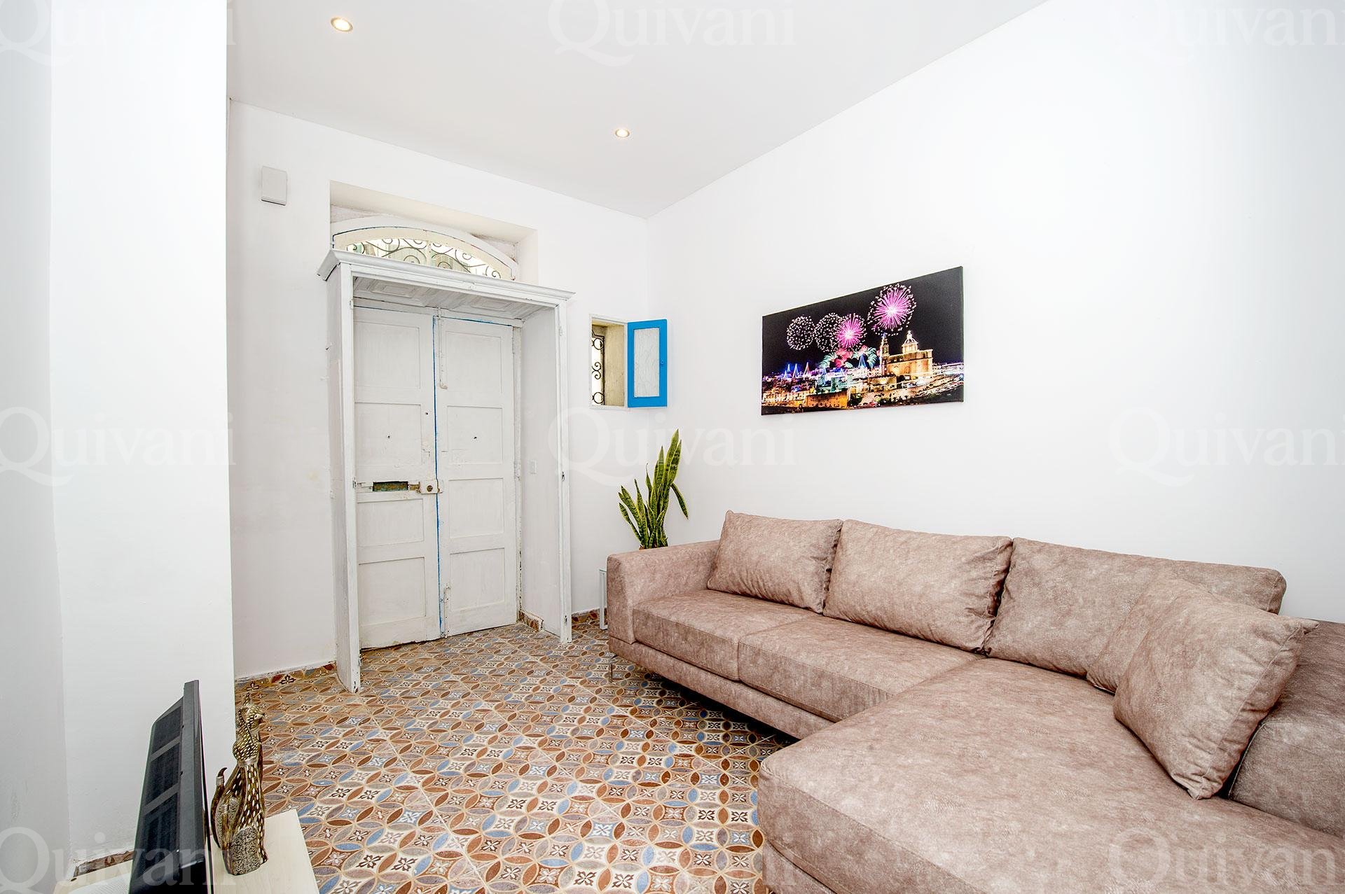 Sliema, Furnished Town House