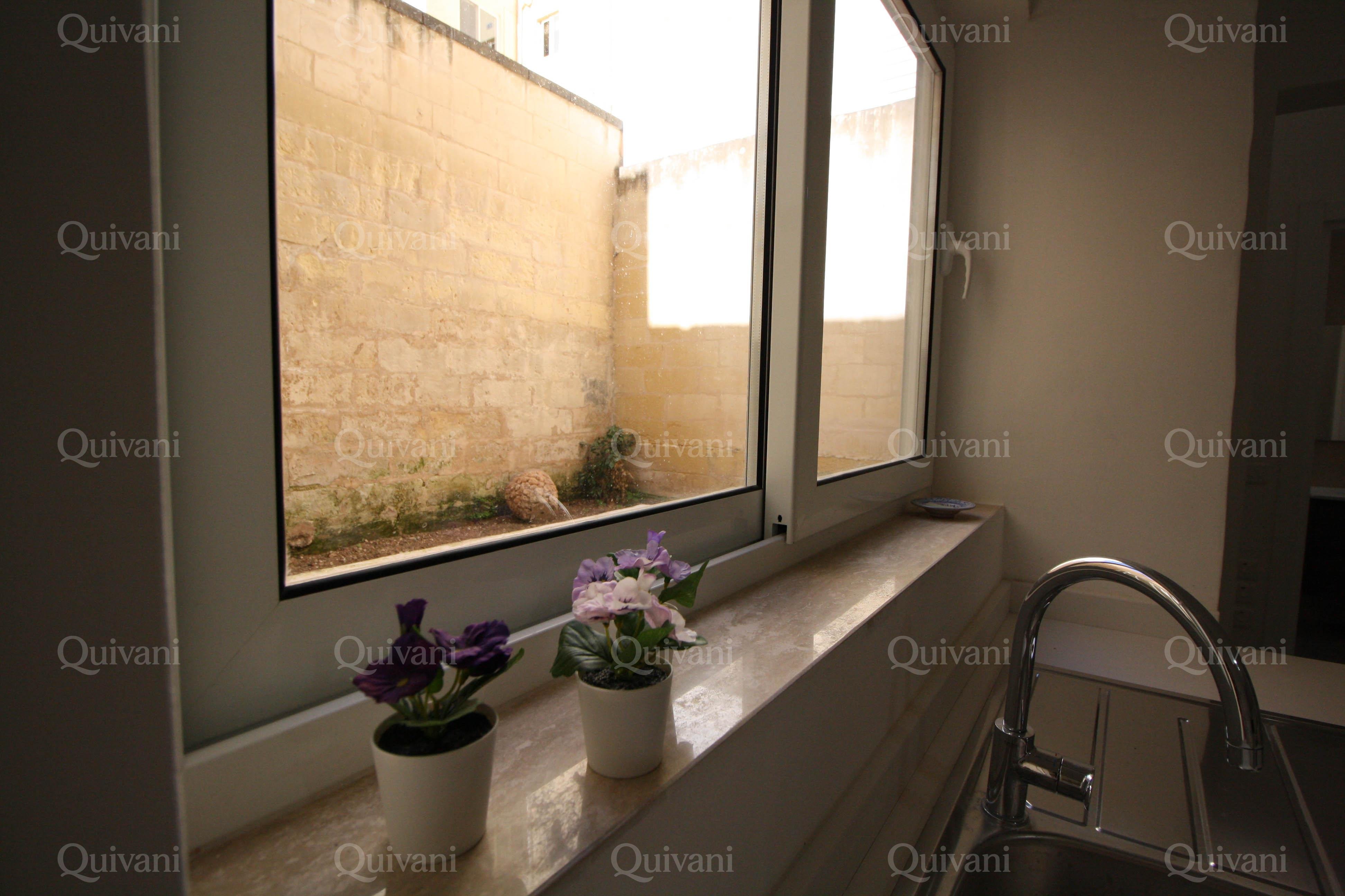 Sliema, Furnished Town House
