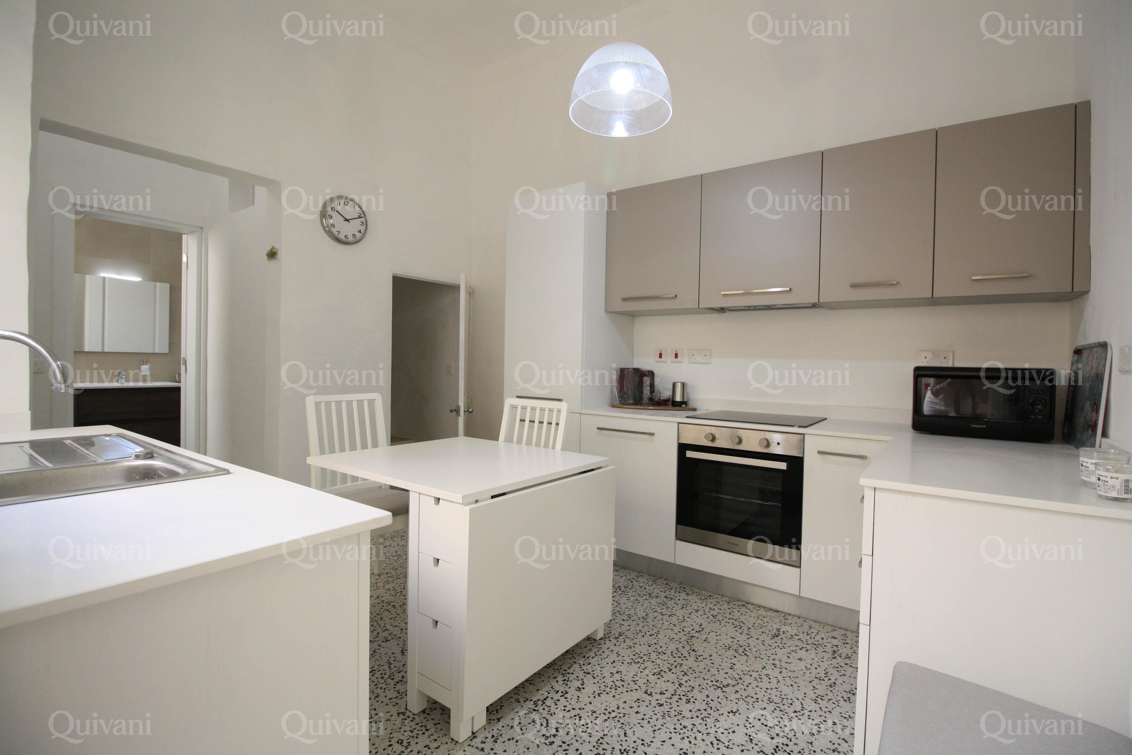 Sliema, Furnished Town House
